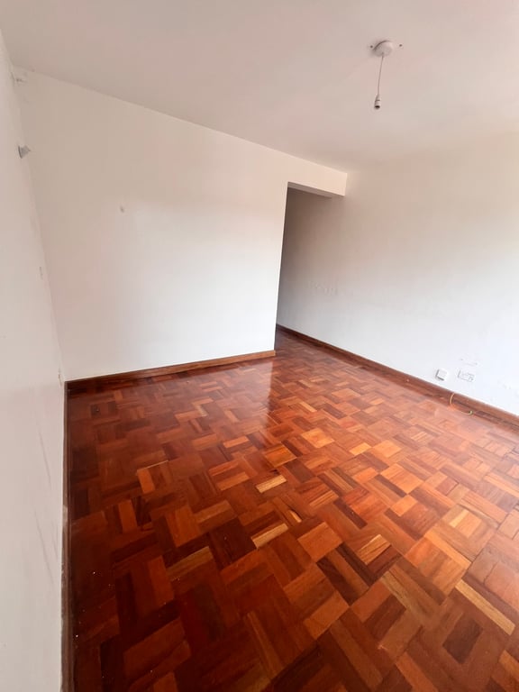 RIVERSIDE DRIVE THREE BEDROOM DUPLEX FOR RENT