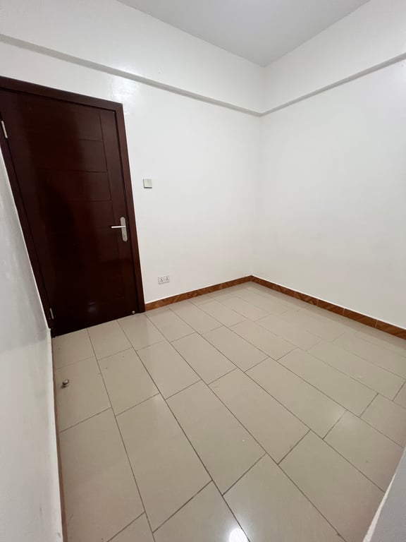 Kileleshwa  three bedroom plus a dsq to let