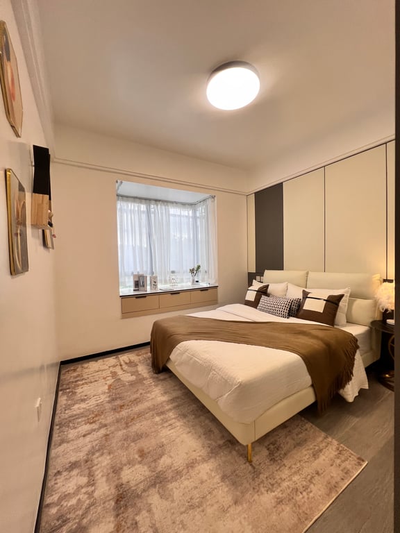 LUXURIOUS THREE BEDROOM APARTMENT FOR SALE