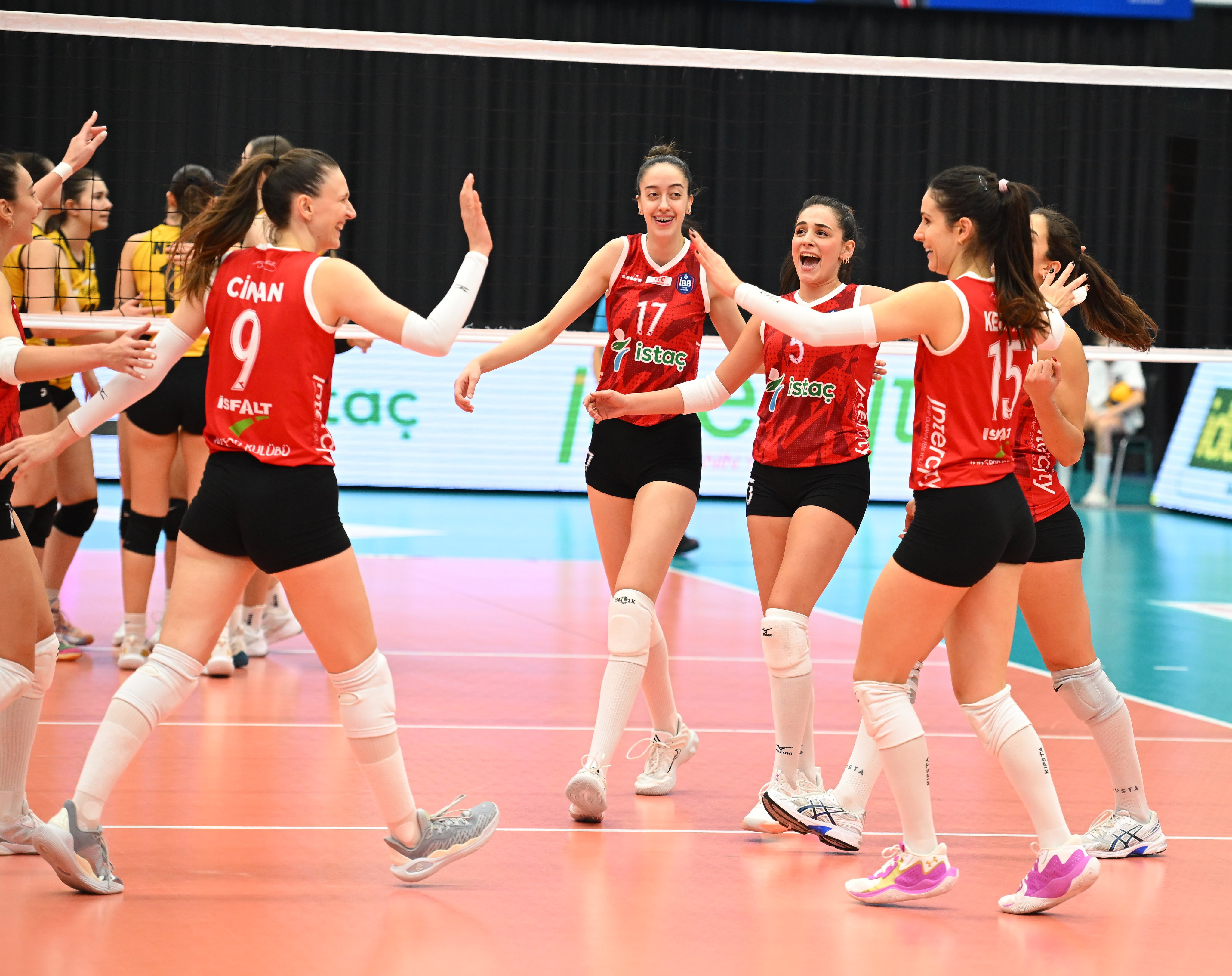 Kadın Voleybol | İBB Spor Kulübü - Vakıfbank: 3-0