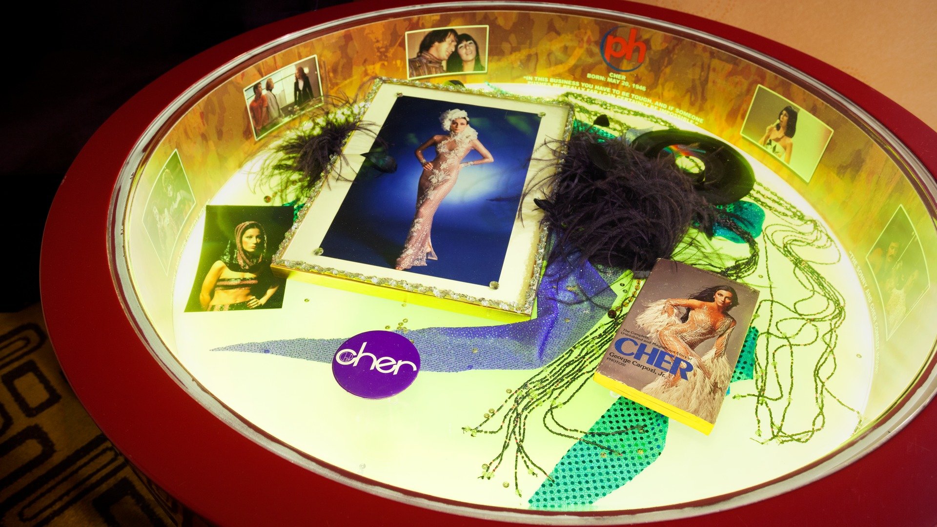 Celebrity Table