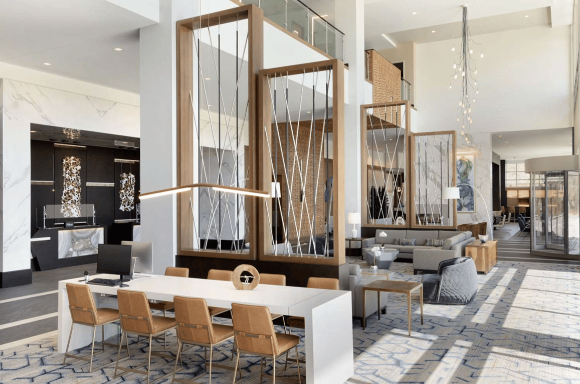 Decorations | Hilton Alpharetta Atlanta