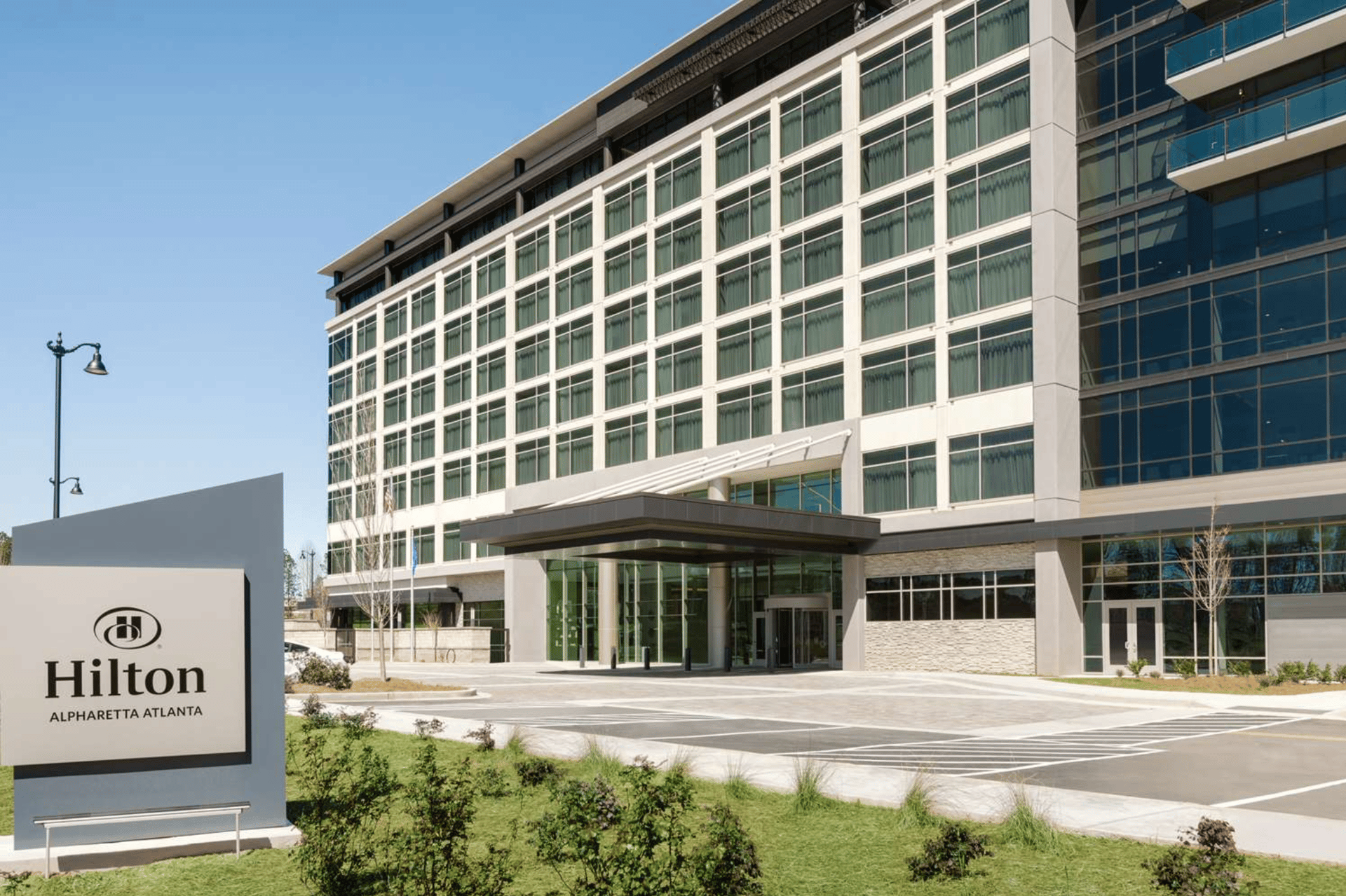 Entrance | Hilton Alpharetta Atlanta