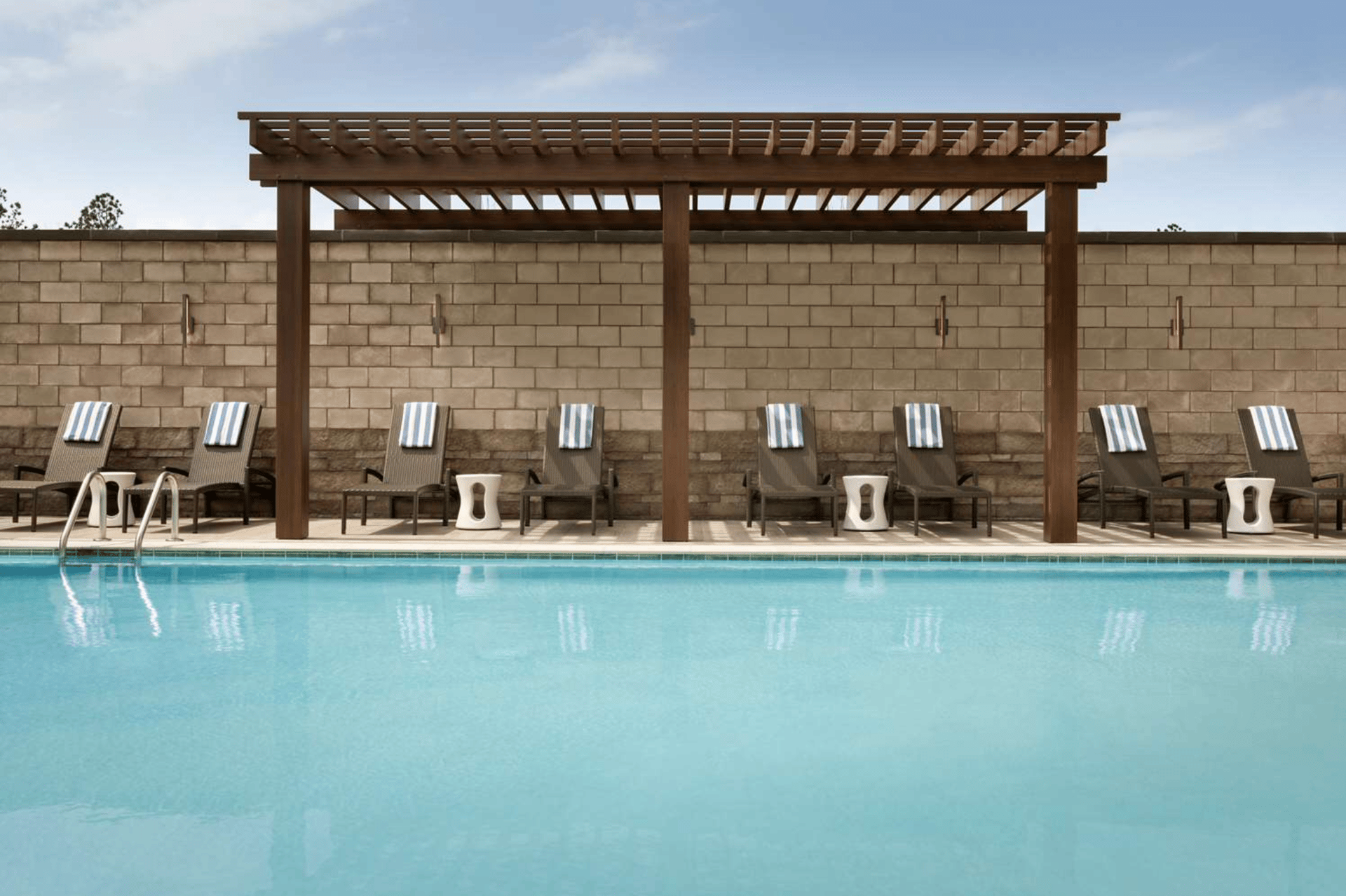 Pool | Hilton Alpharetta Atlanta