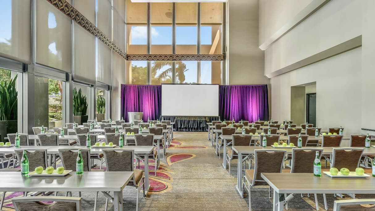 Meeting Room 3 | Hotel Fera Anaheim, a DoubleTree by Hilton Hotel