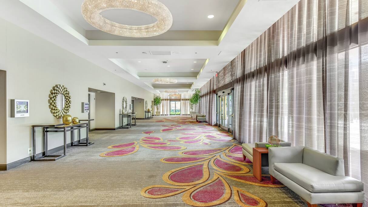 Hallway | Hotel Fera Anaheim, a DoubleTree by Hilton