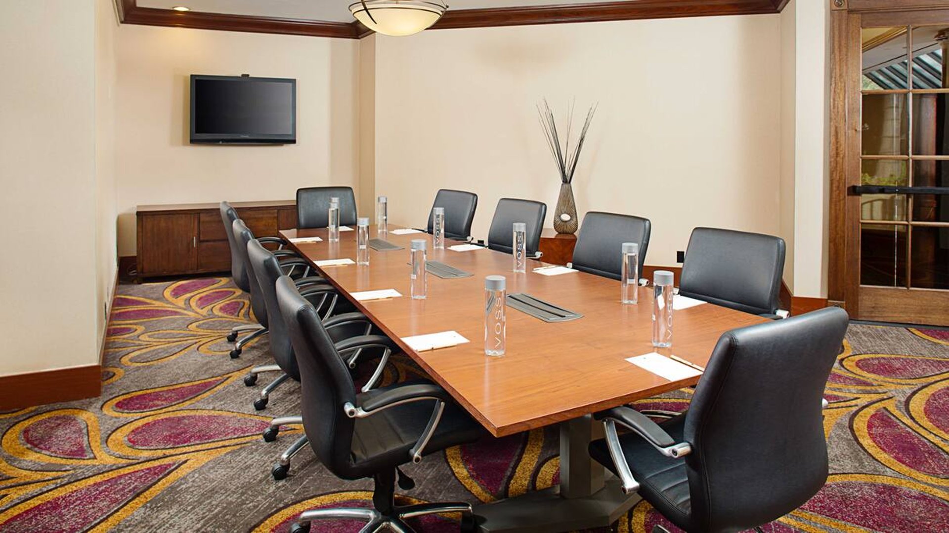 Boardroom | Hotel Fera Anaheim, a DoubleTree by Hilton