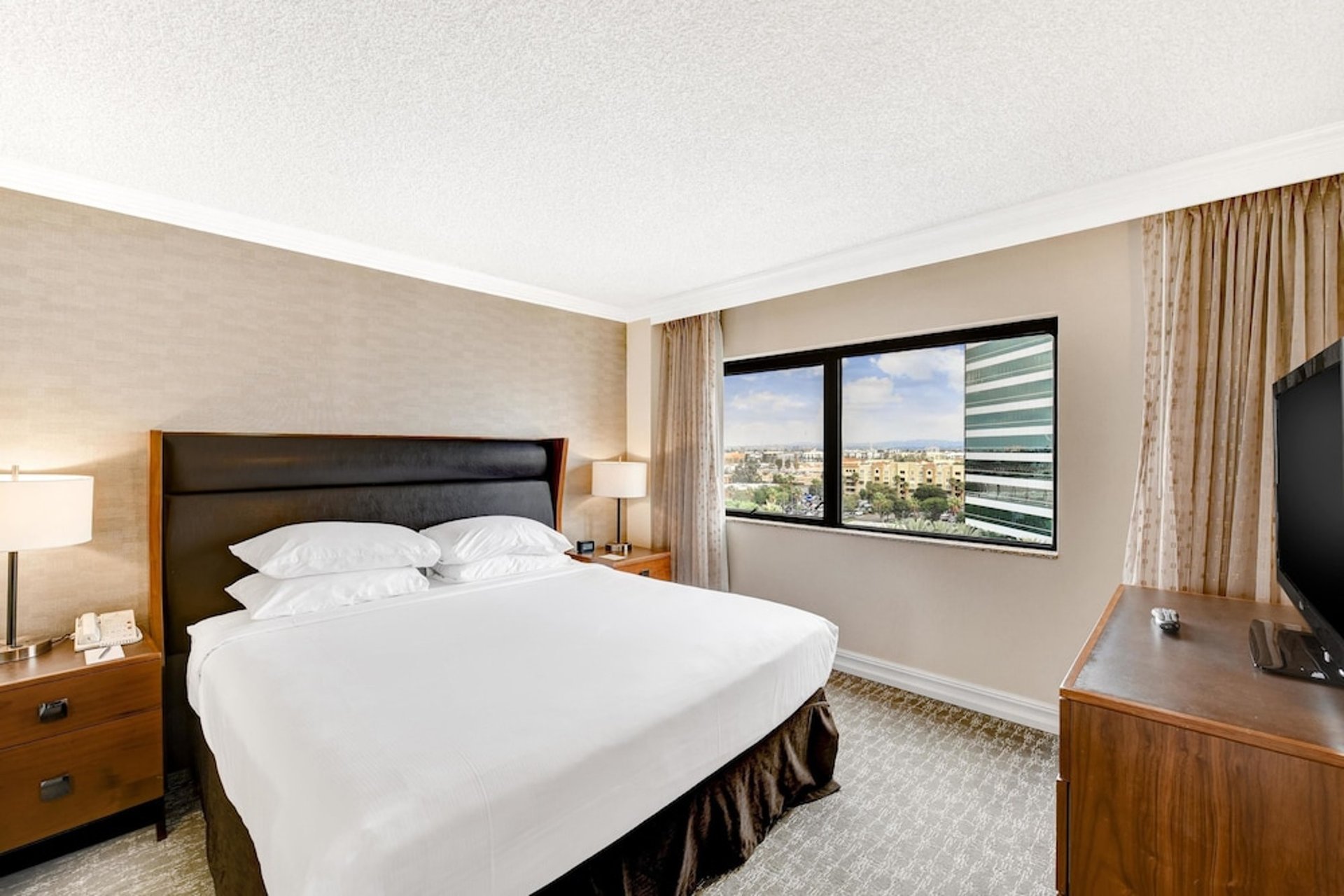 King Bed