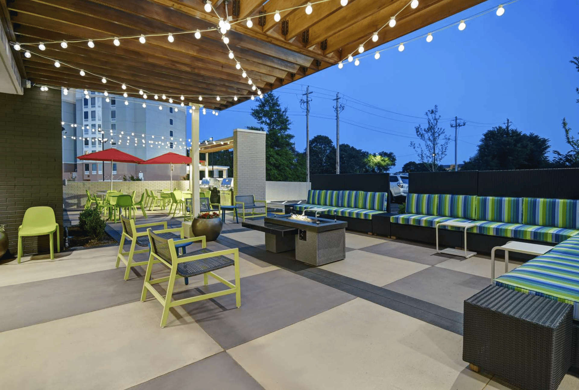 Outdoor Seating | Home2 Suites by Hilton Atlanta Airport North