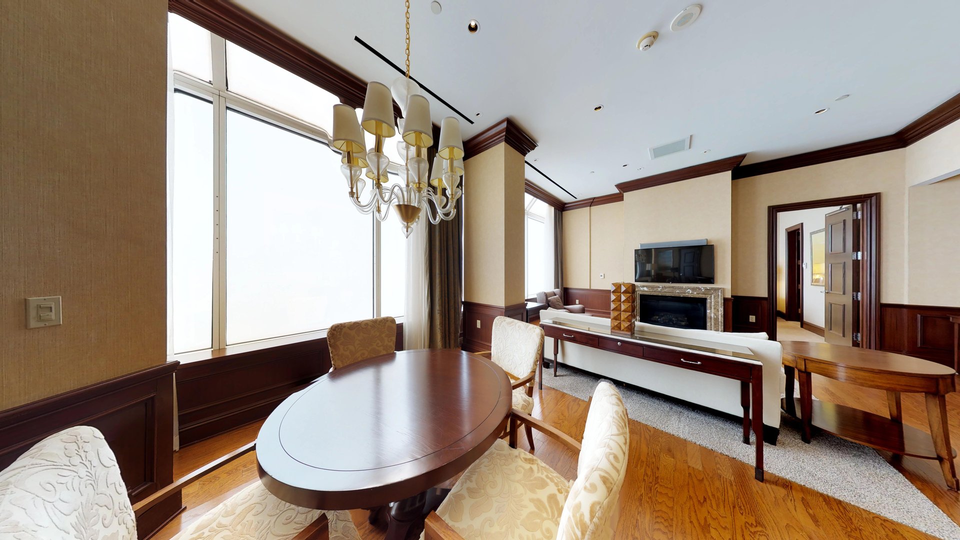Ballys-Penthouse-1-Bedroom-06212018_231145.jpg