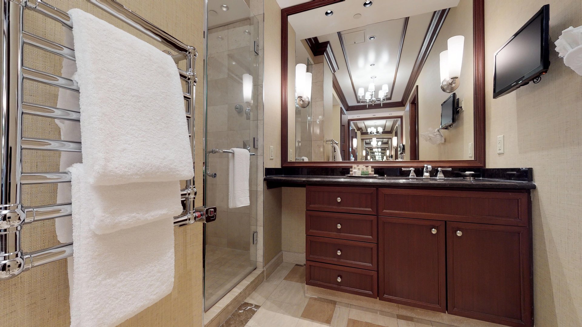 Ballys-Penthouse-1-Bedroom-06212018_231424.jpg