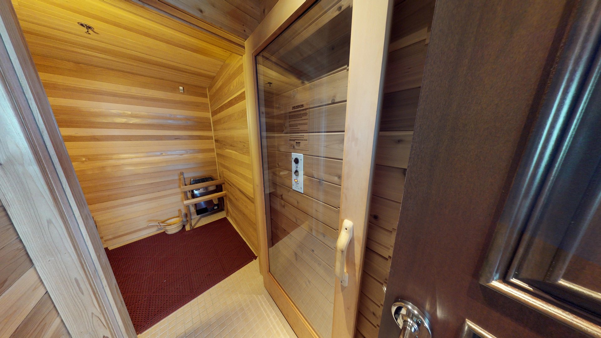 WATERFRONT-TOWER-RED-DOOR-SPA-SUITE-06202018_143742.jpg