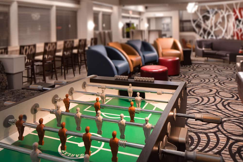 Game Area | Aiden by Best Western @ Austin City Hotel