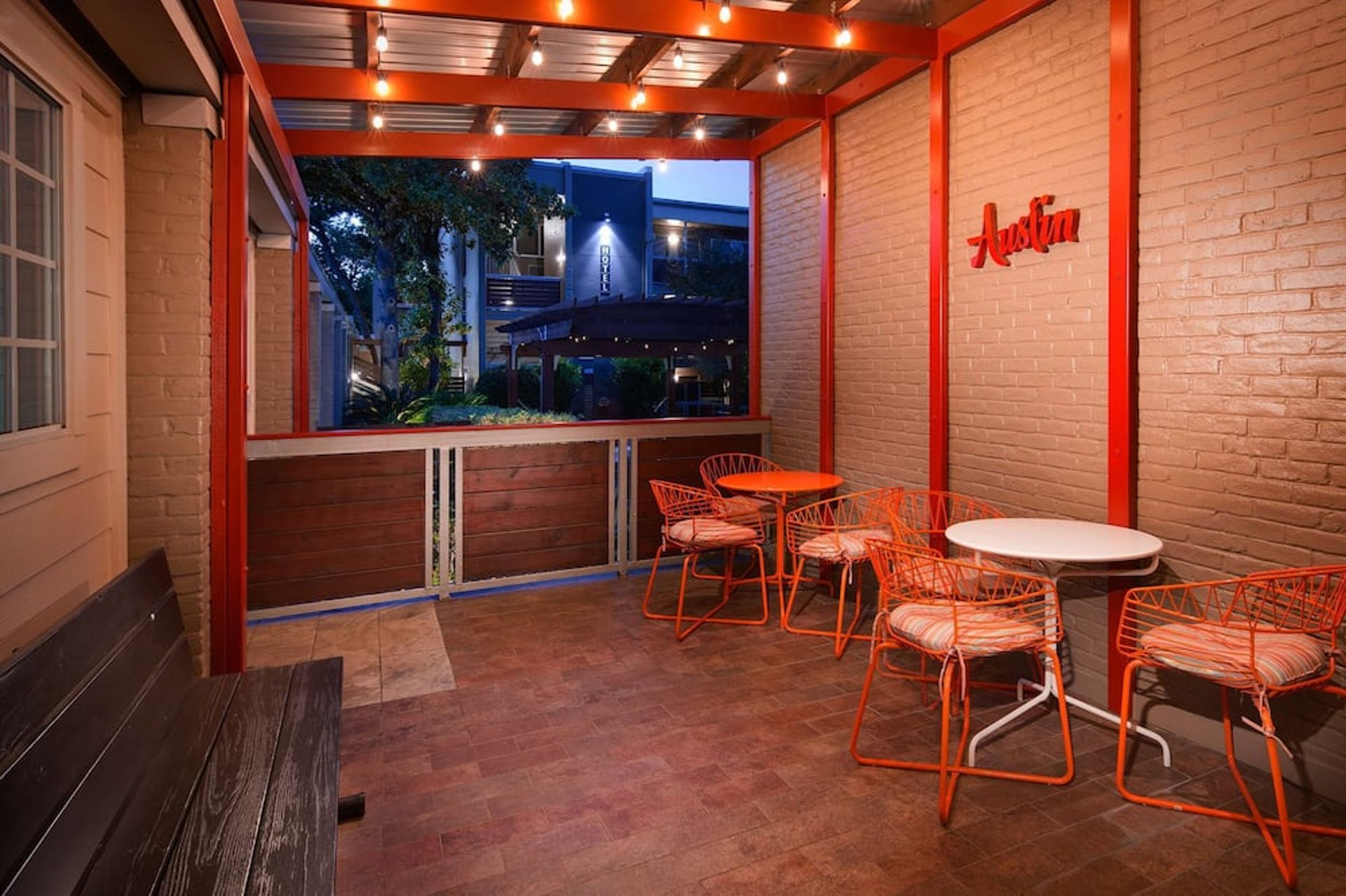 Outdoor | Aiden by Best Western Austin City Hotel