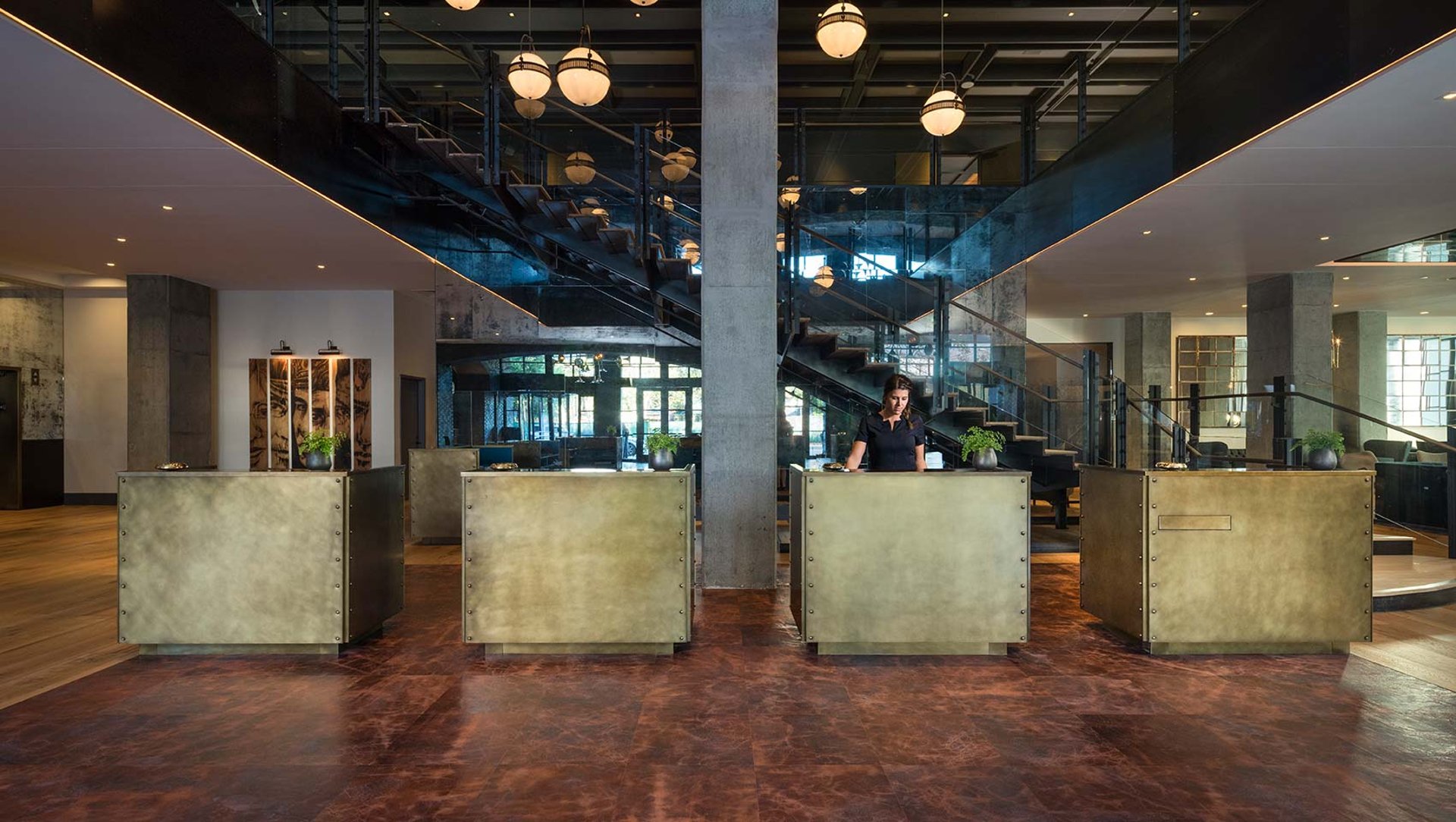 Front Desk | Hotel Van Zandt