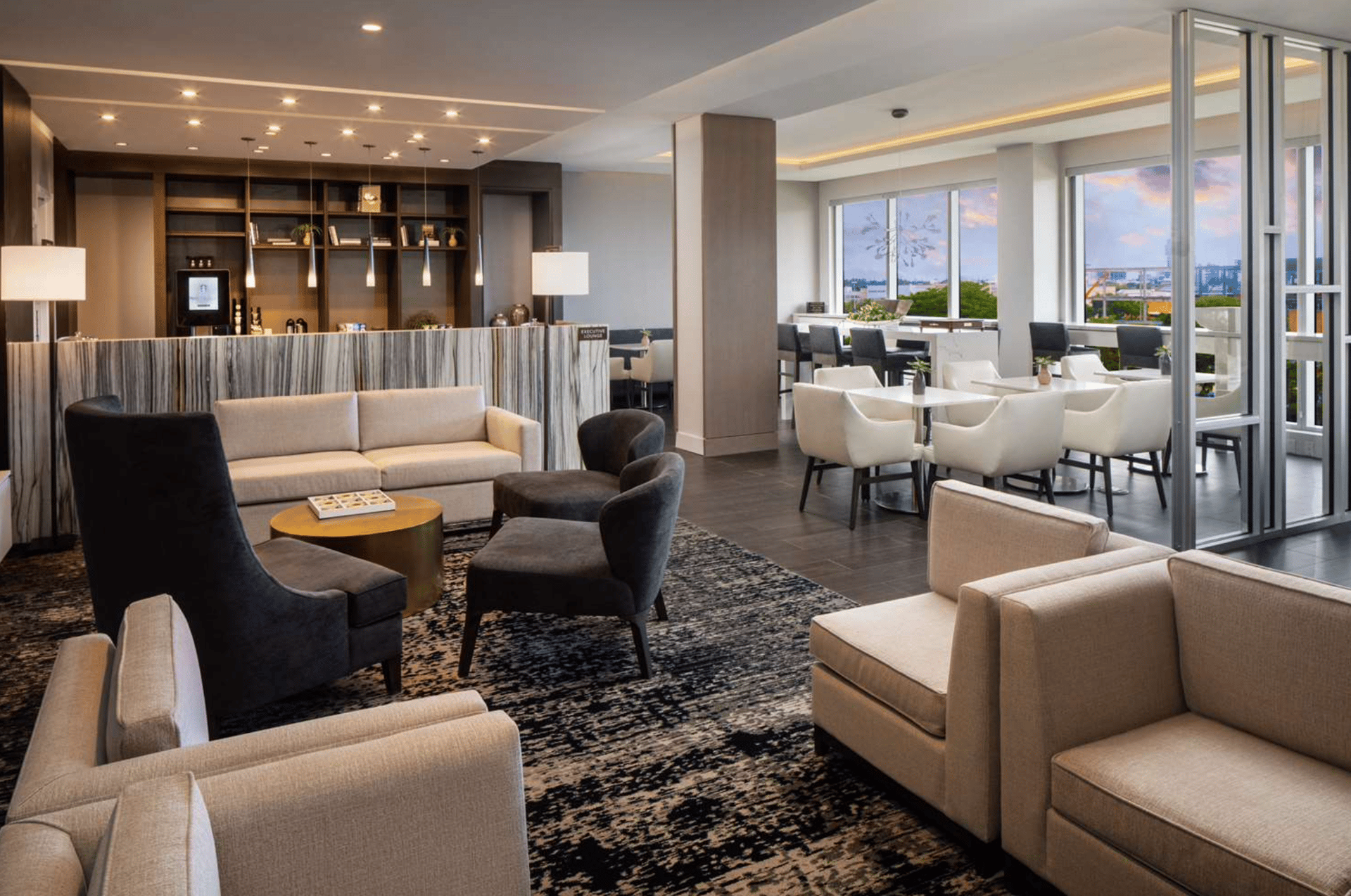 Executive Lounge | Hilton Miami Aventura