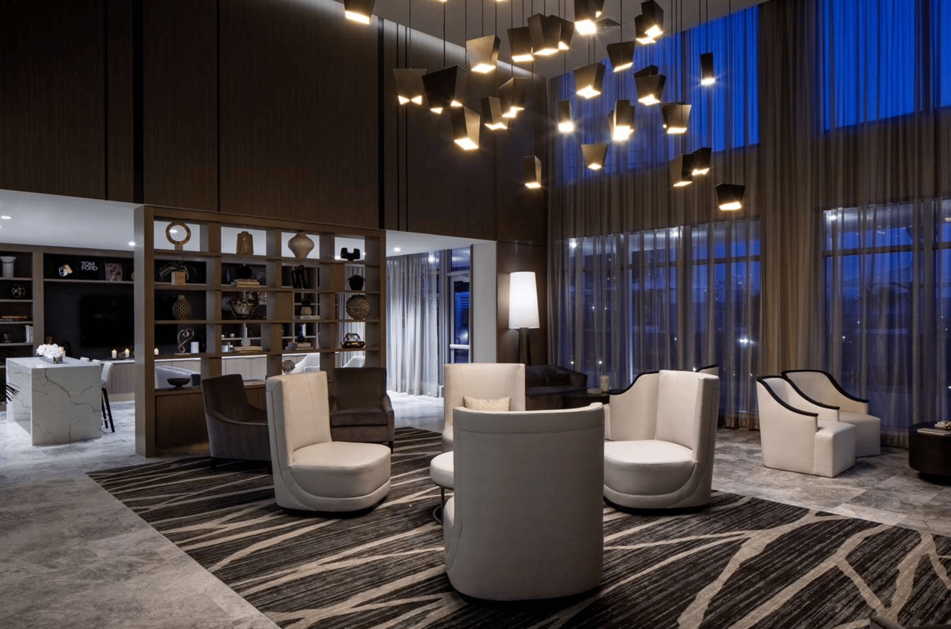 Lobby Seating | Hilton Miami Aventura