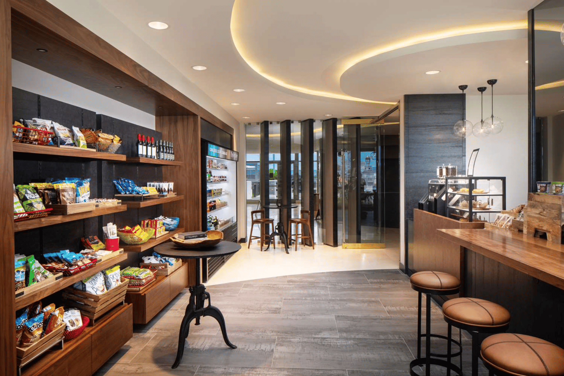 Snack Shop | Hilton Miami Aventura