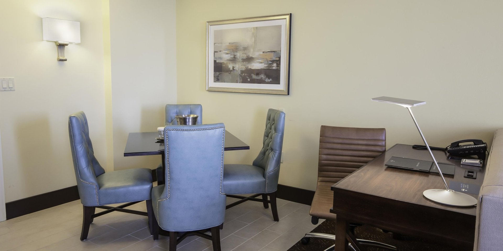 Junior Suite Dining Area