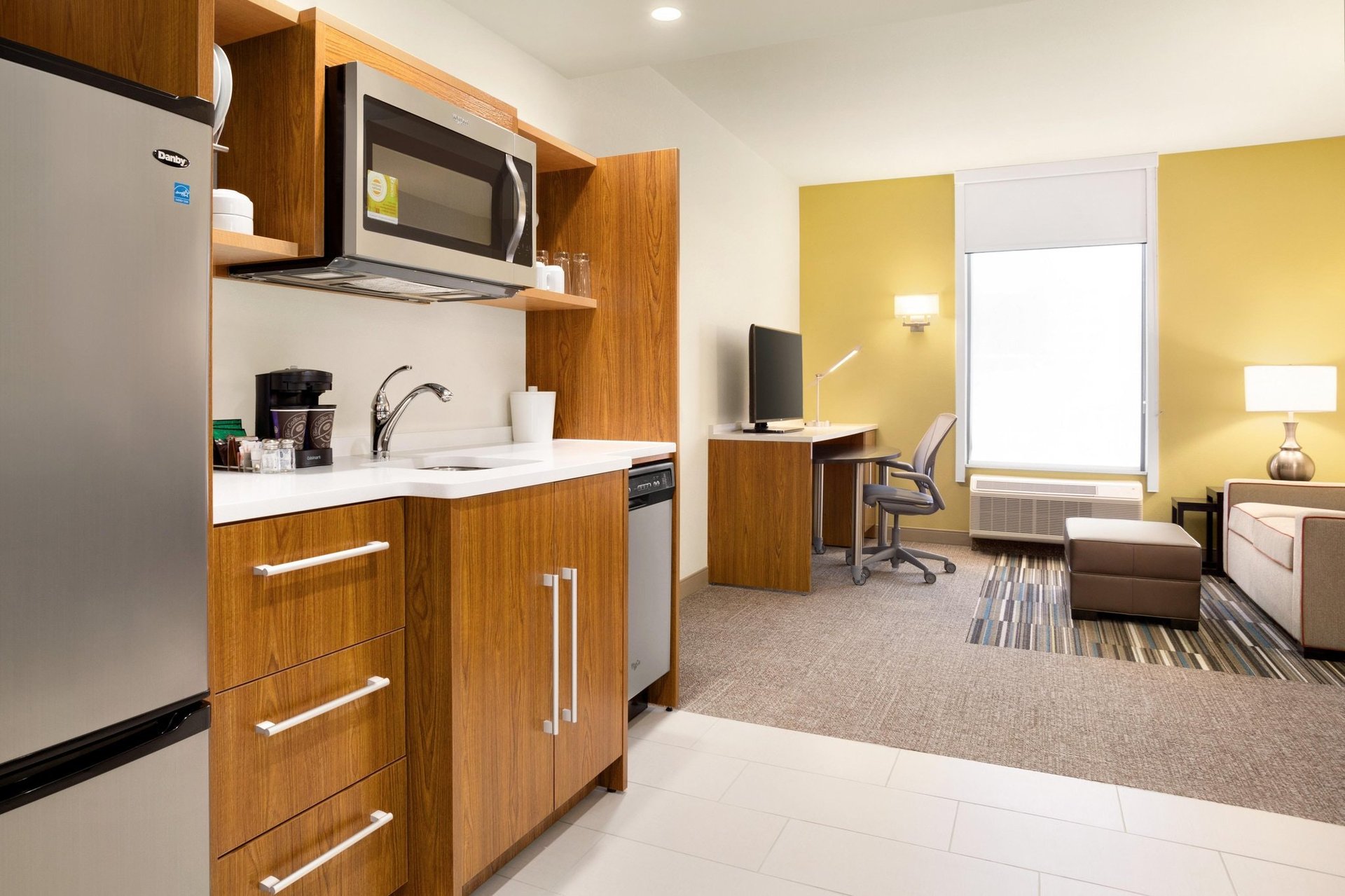 King Suite Kitchen