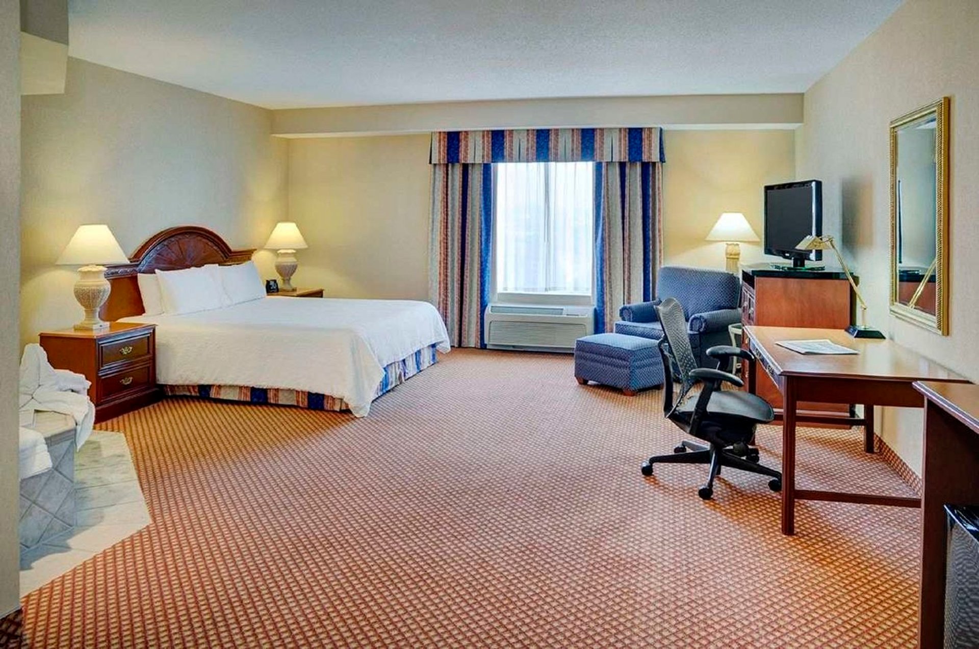 Suite Sitting Area