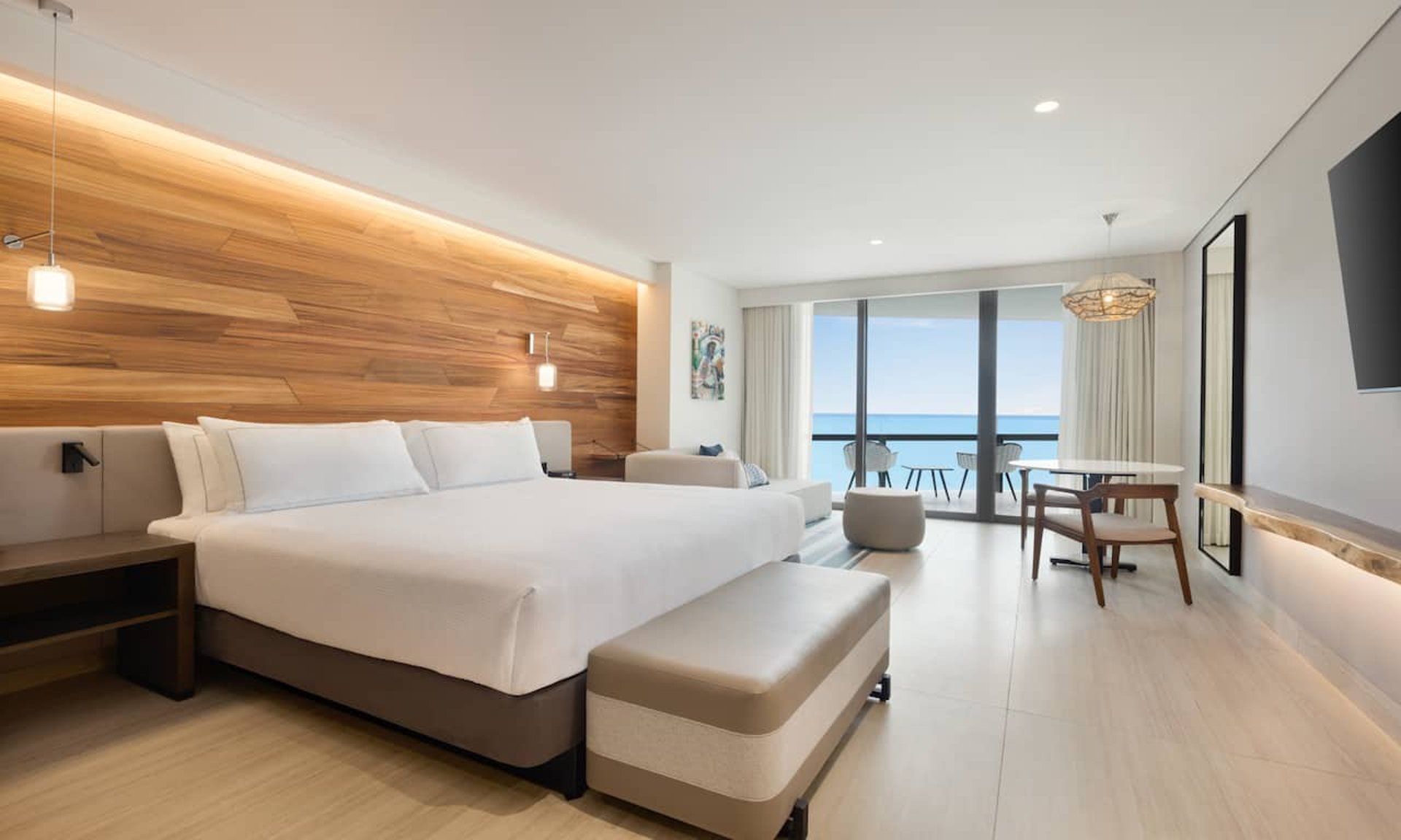 King Bed Ocean Front