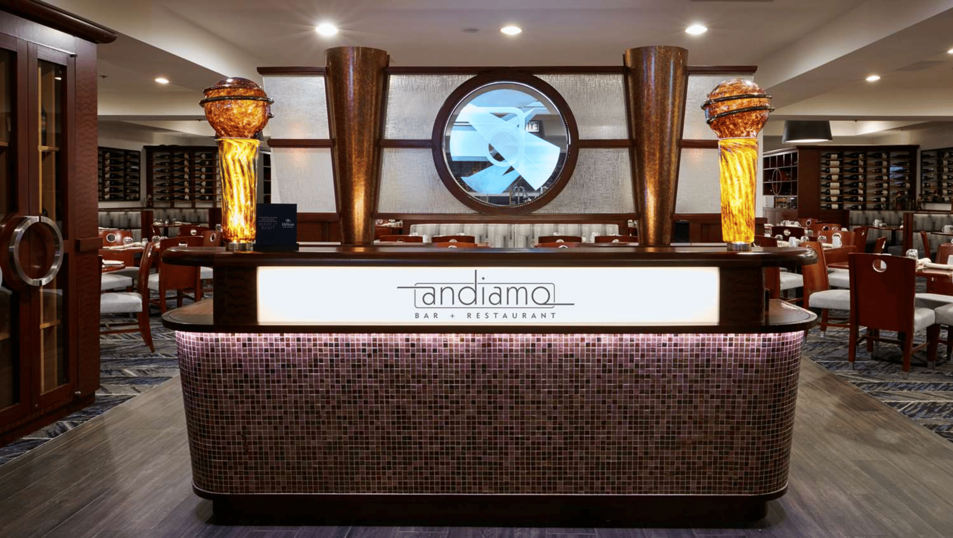 Restaurant Entrance | Hilton Chicago O'Hare Airport