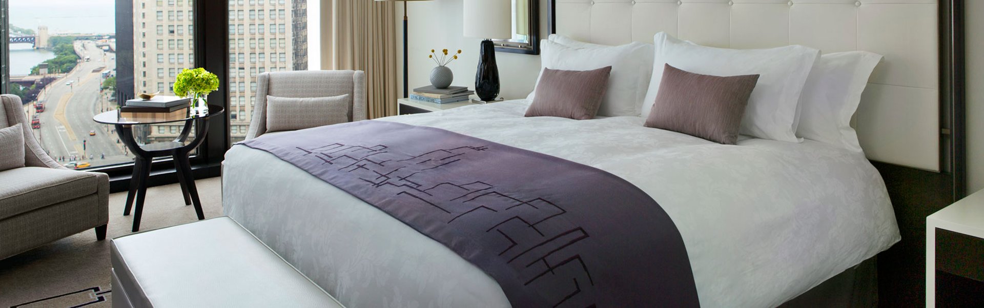 Deluxe Premier King Bed