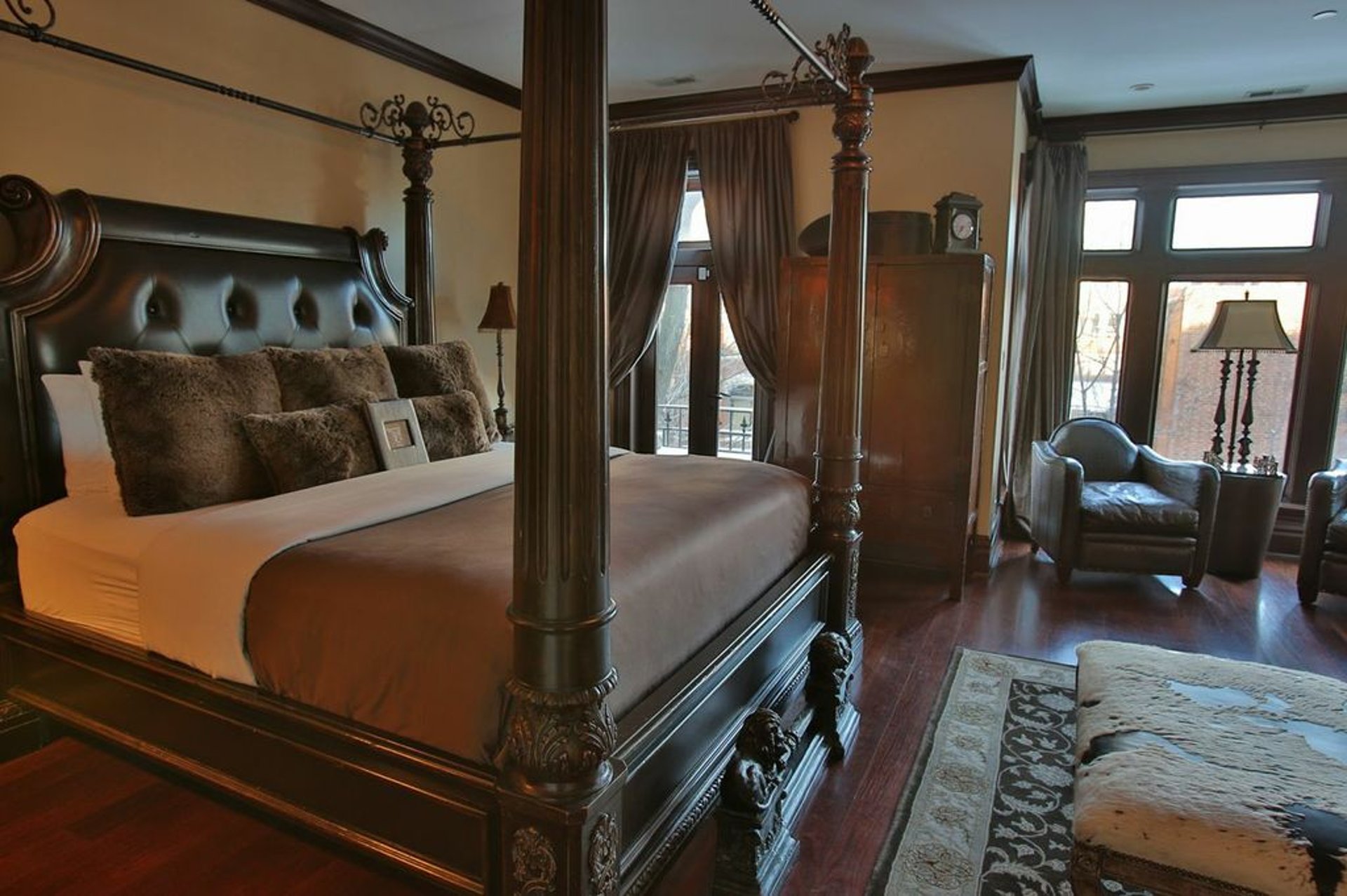 King Bed