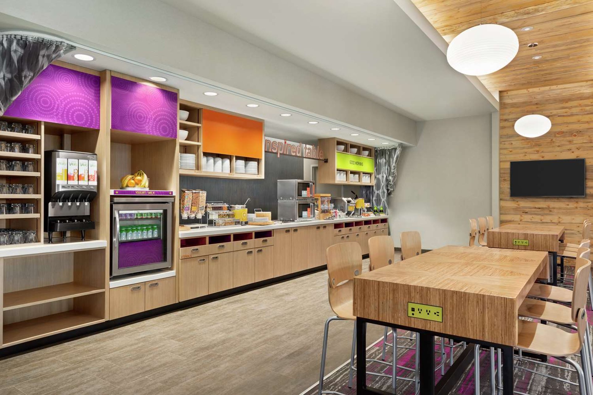 Breakfast Area | Home2 Suites by Hilton Colorado Springs South