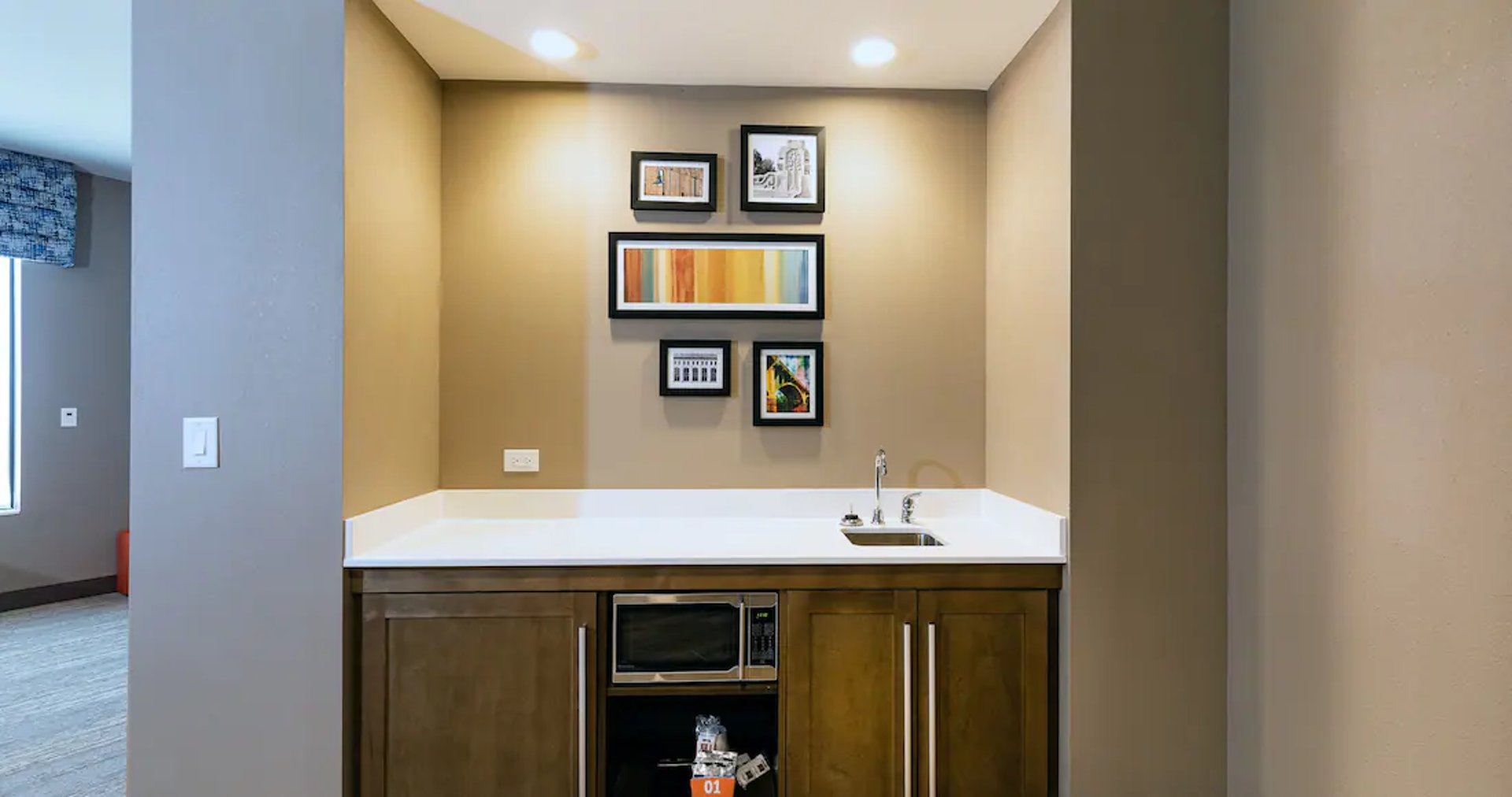 Wet Bar