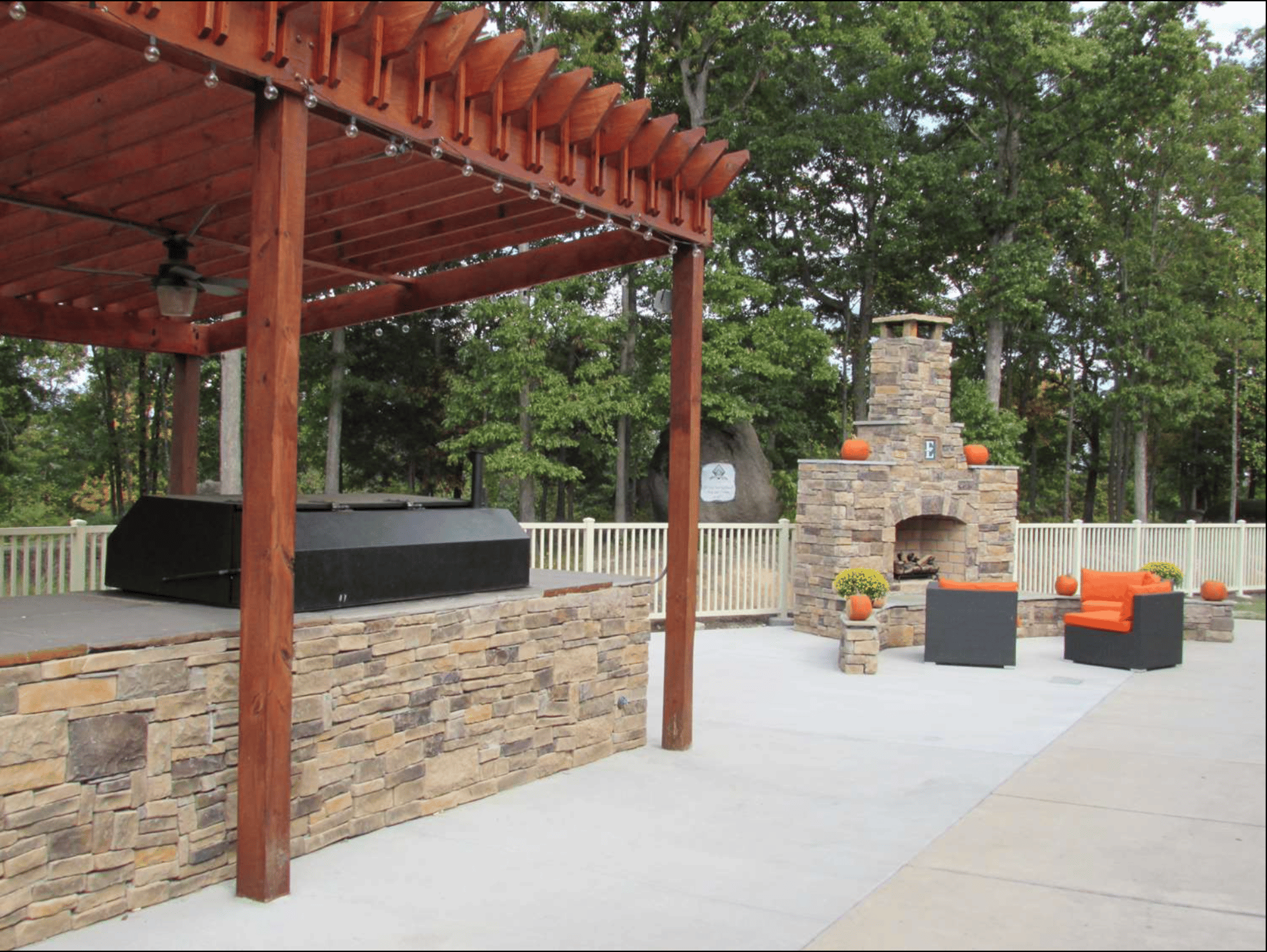Arch | Embassy Suites by Hilton Charlotte Concord Golf Resort & Spa