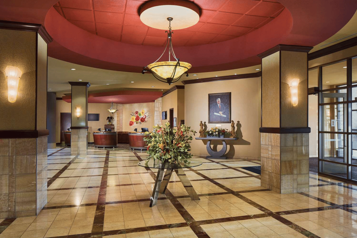 Lobby | Embassy Suites by Hilton Charlotte Concord Golf Resort & Spa