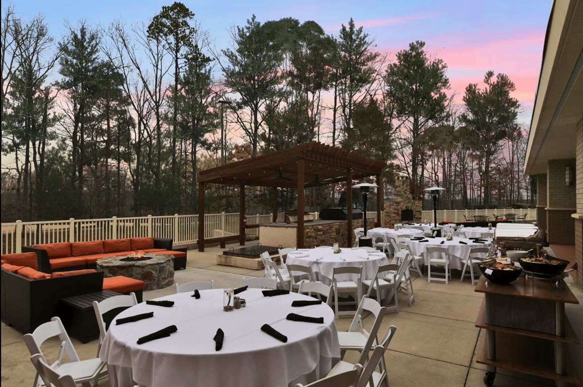 Outdoor Dining | Embassy Suites by Hilton Charlotte Concord Golf Resort & Spa