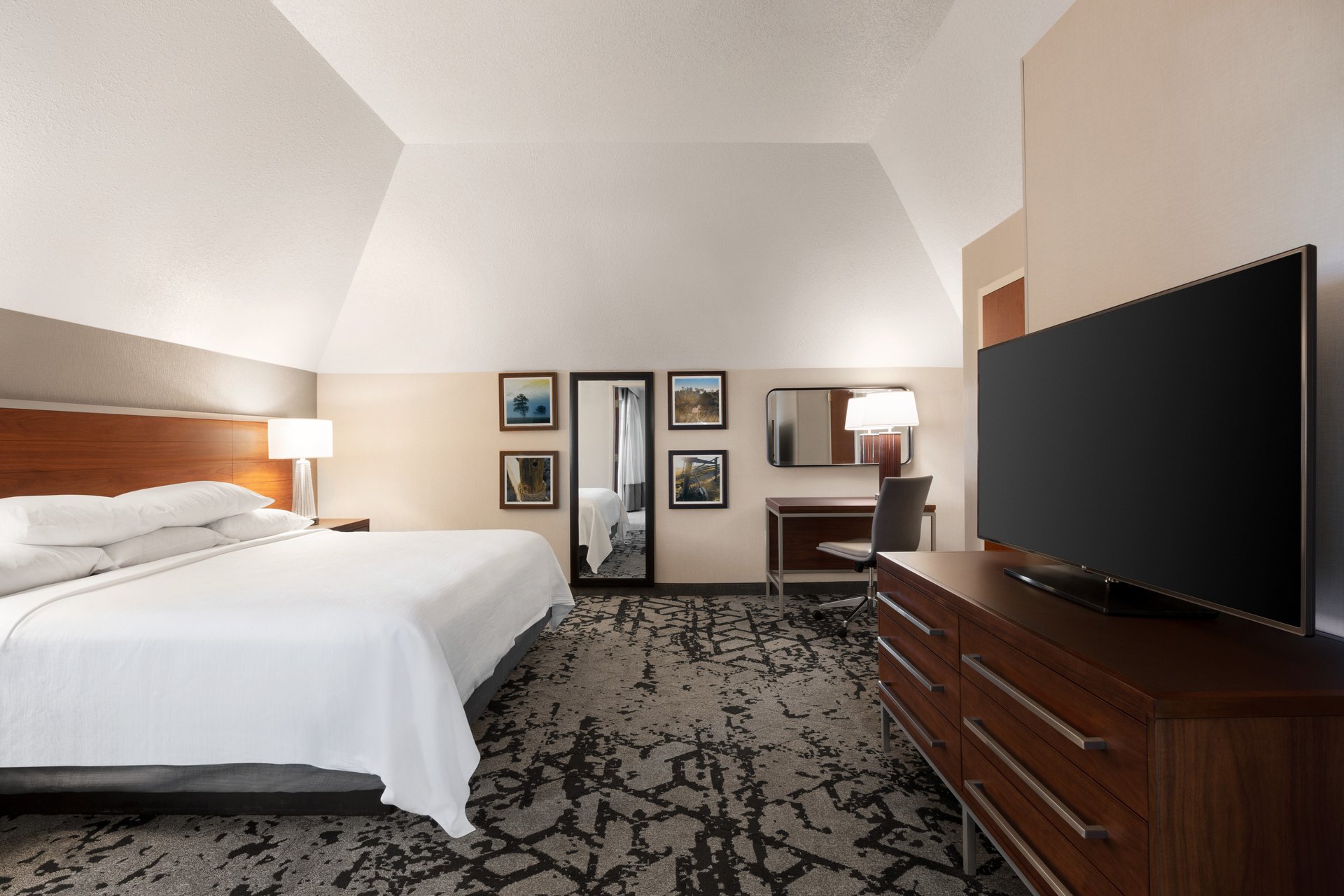 King Bedroom