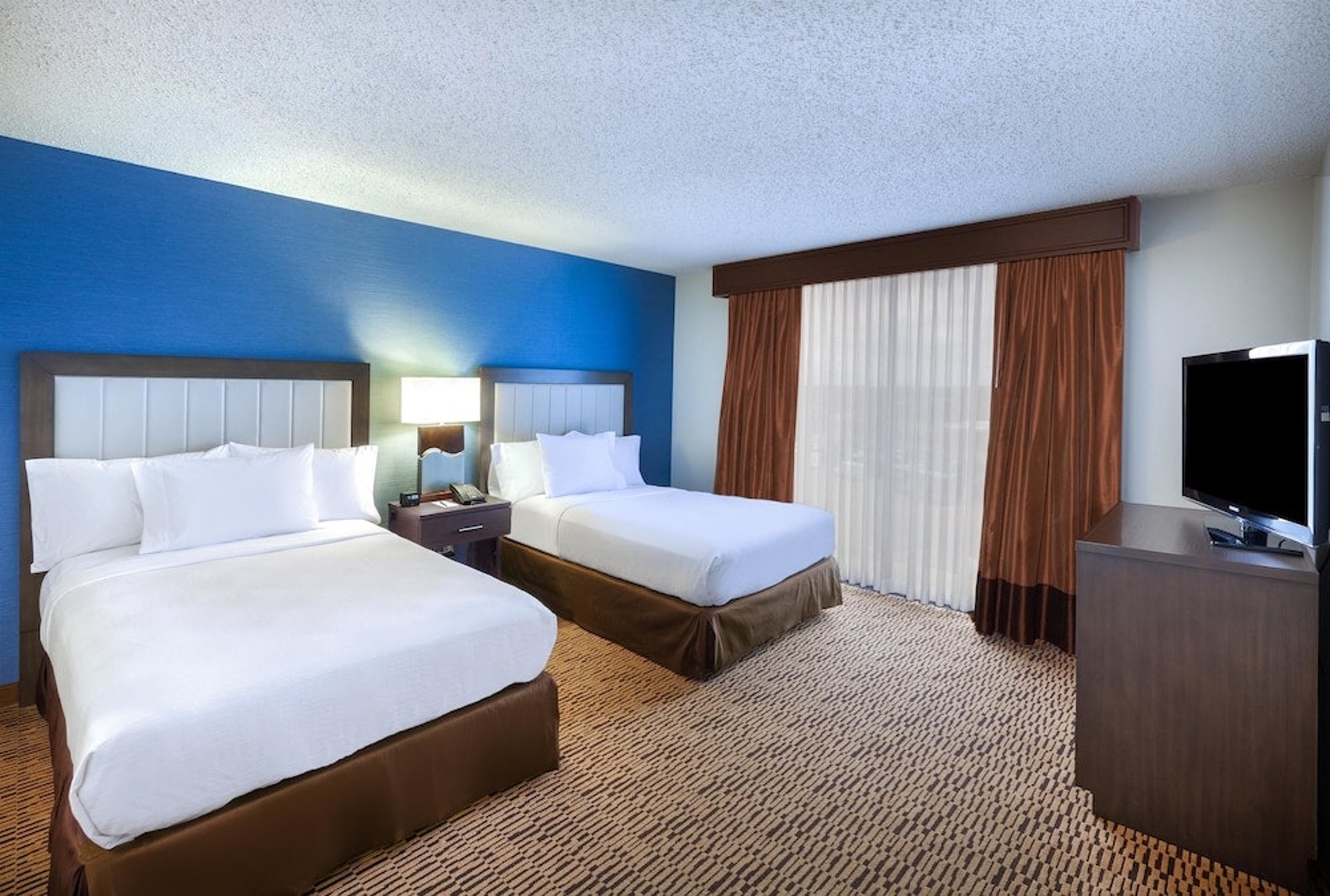 Doubles Bedroom