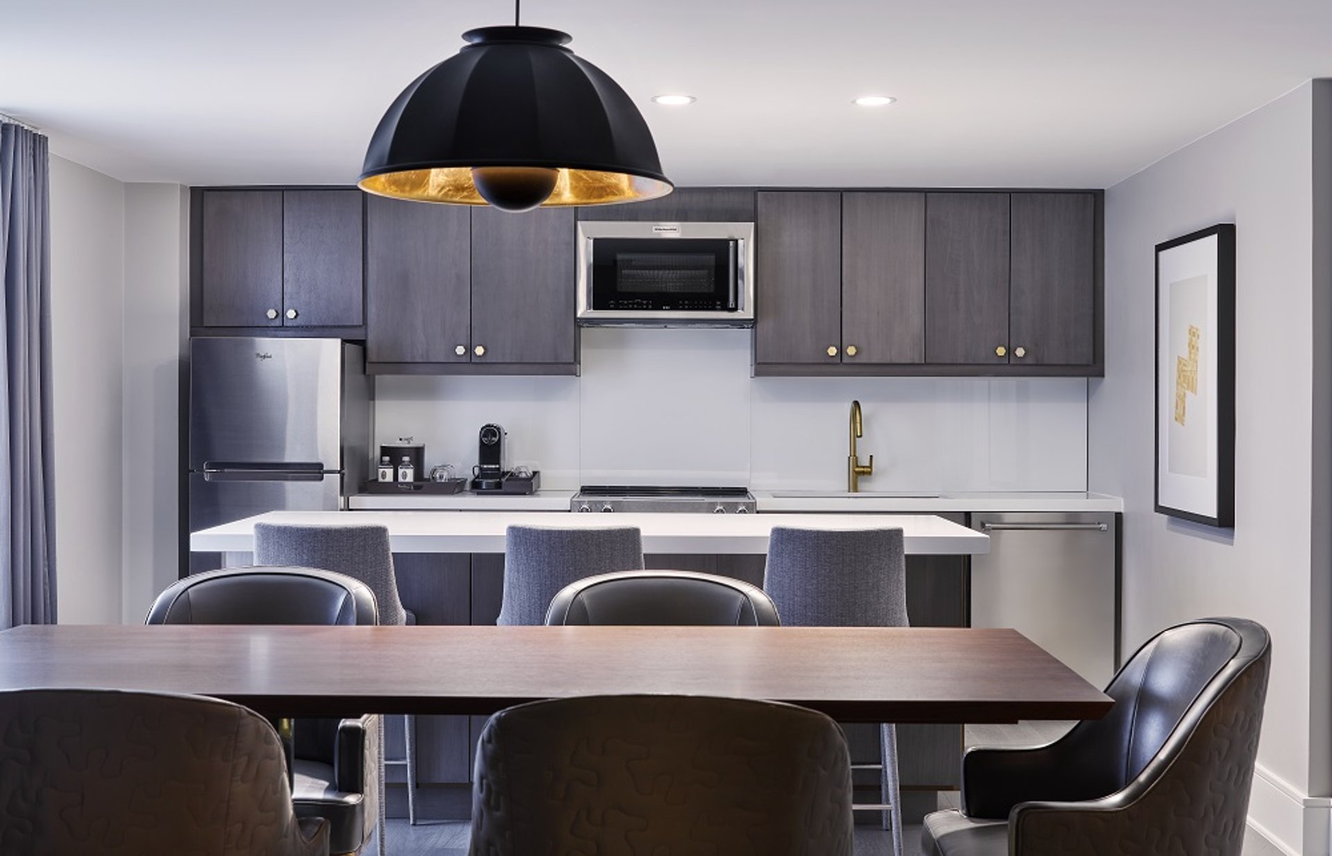 Kitchen & Dining area