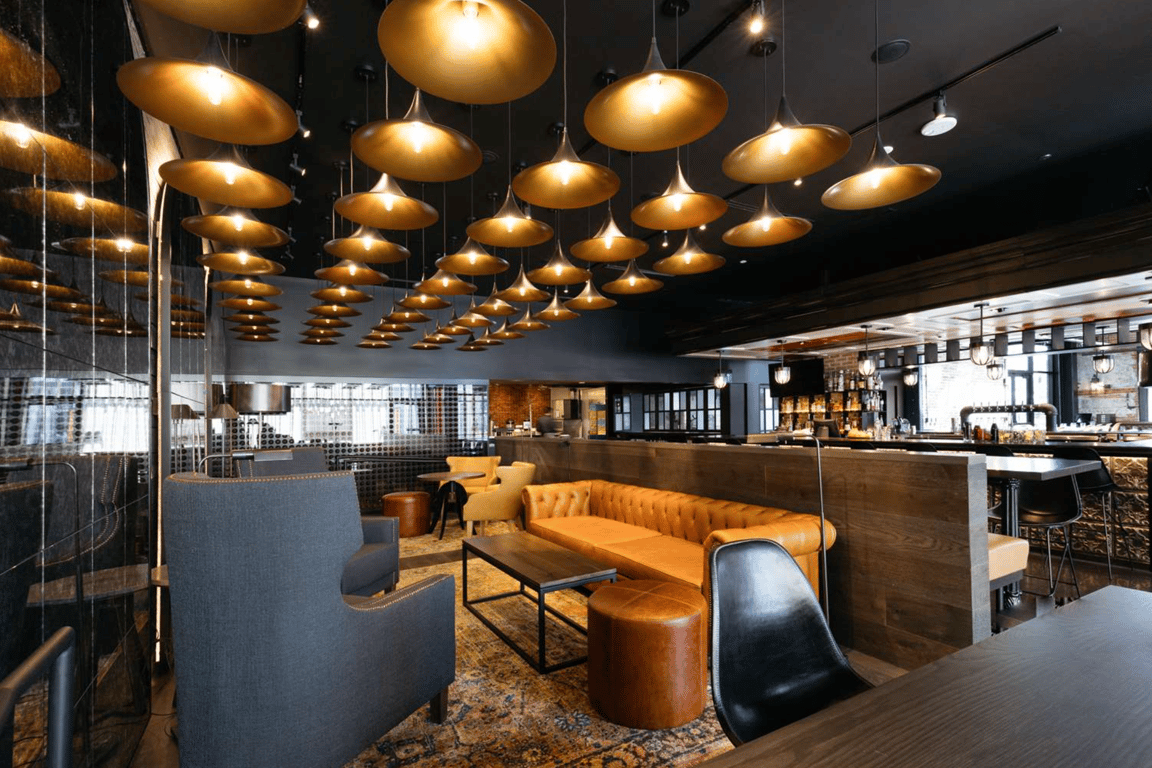 Bar Lounge  | Hilton Garden Inn Denver Union Station