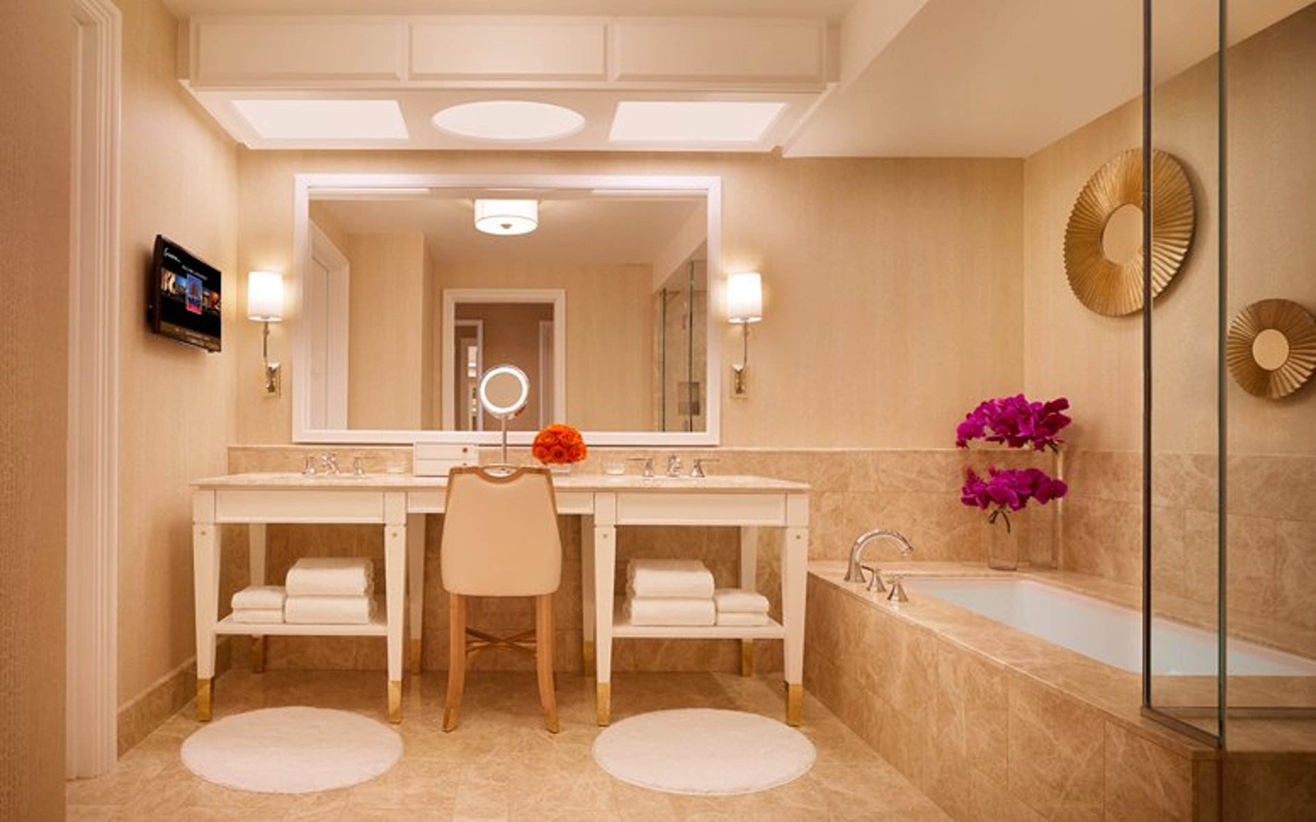 3_EBH_Premier Double_Bathroom_