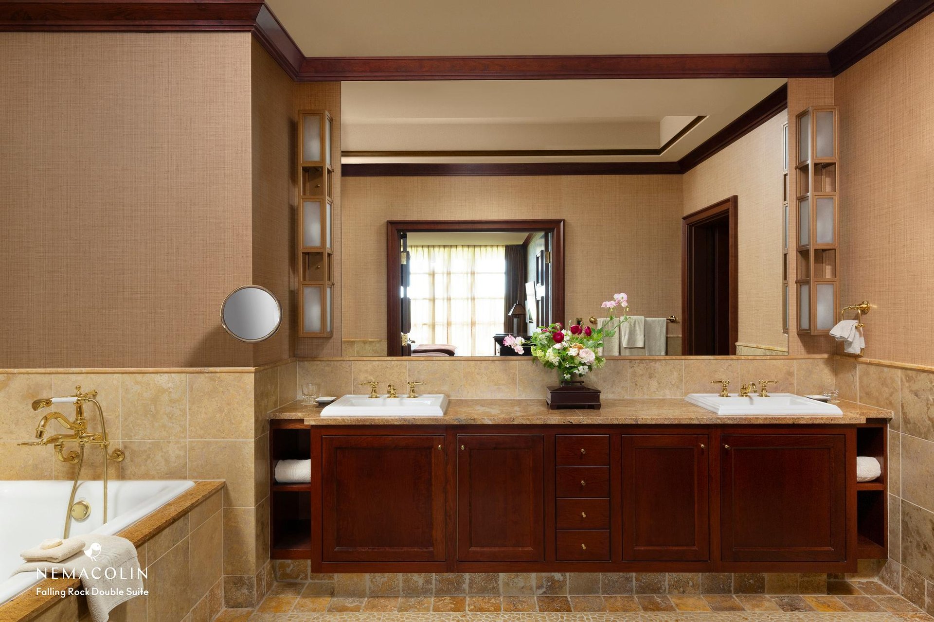 Falling Rock Double Suite 3.jpg