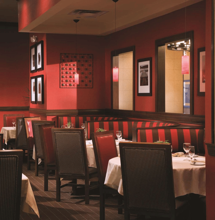 Restaurant | DoubleTree by Hilton Cincinnati Airport