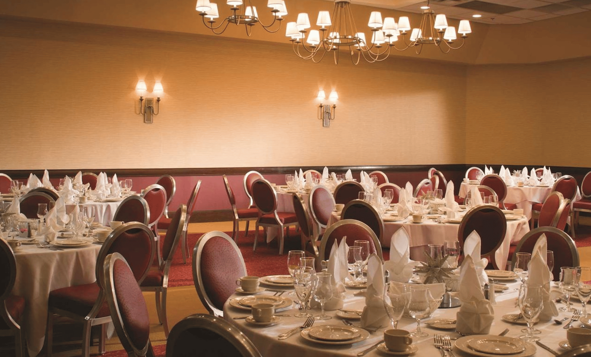 Food | DoubleTree by Hilton Cincinnati Airport