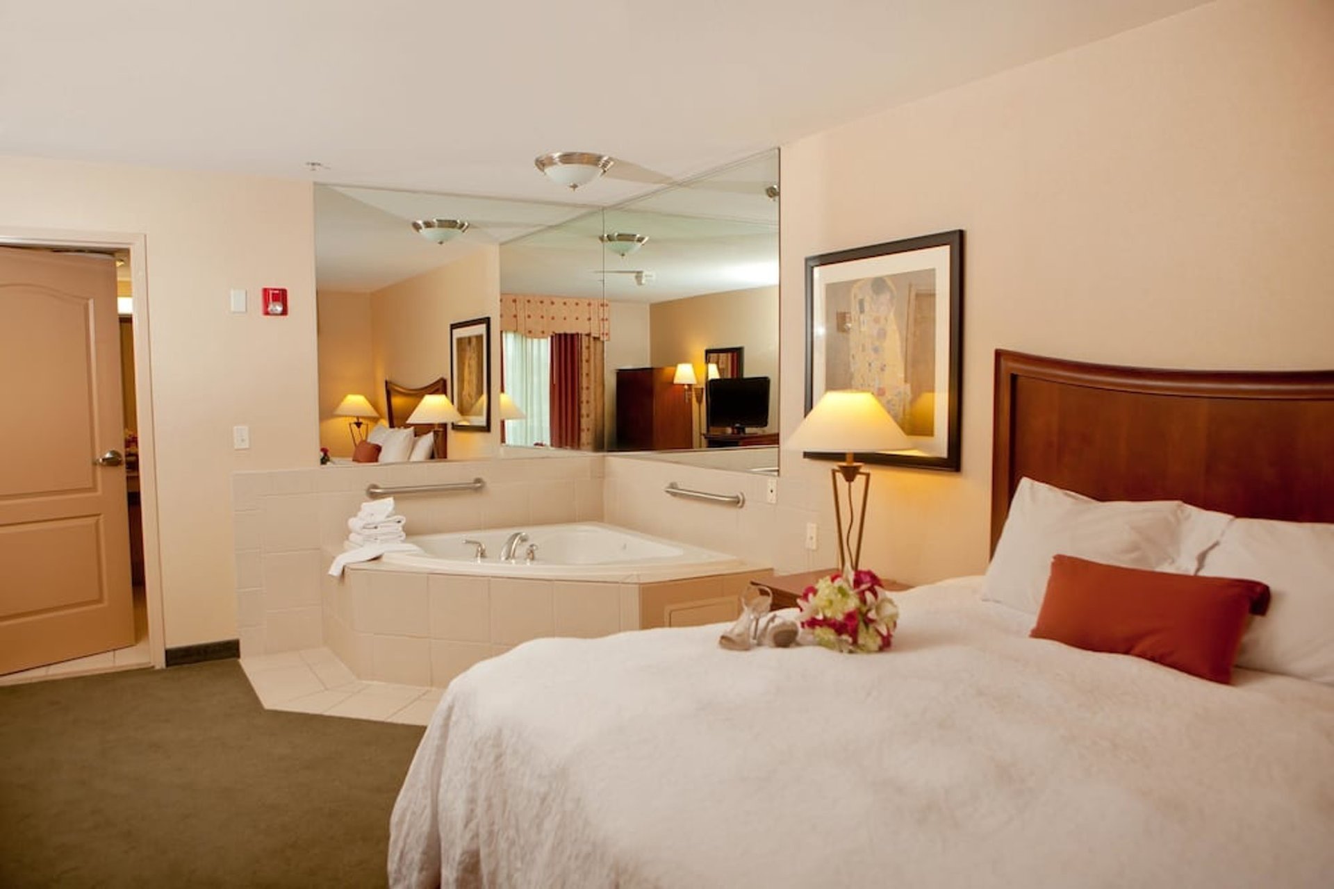 Whirlpool Tub