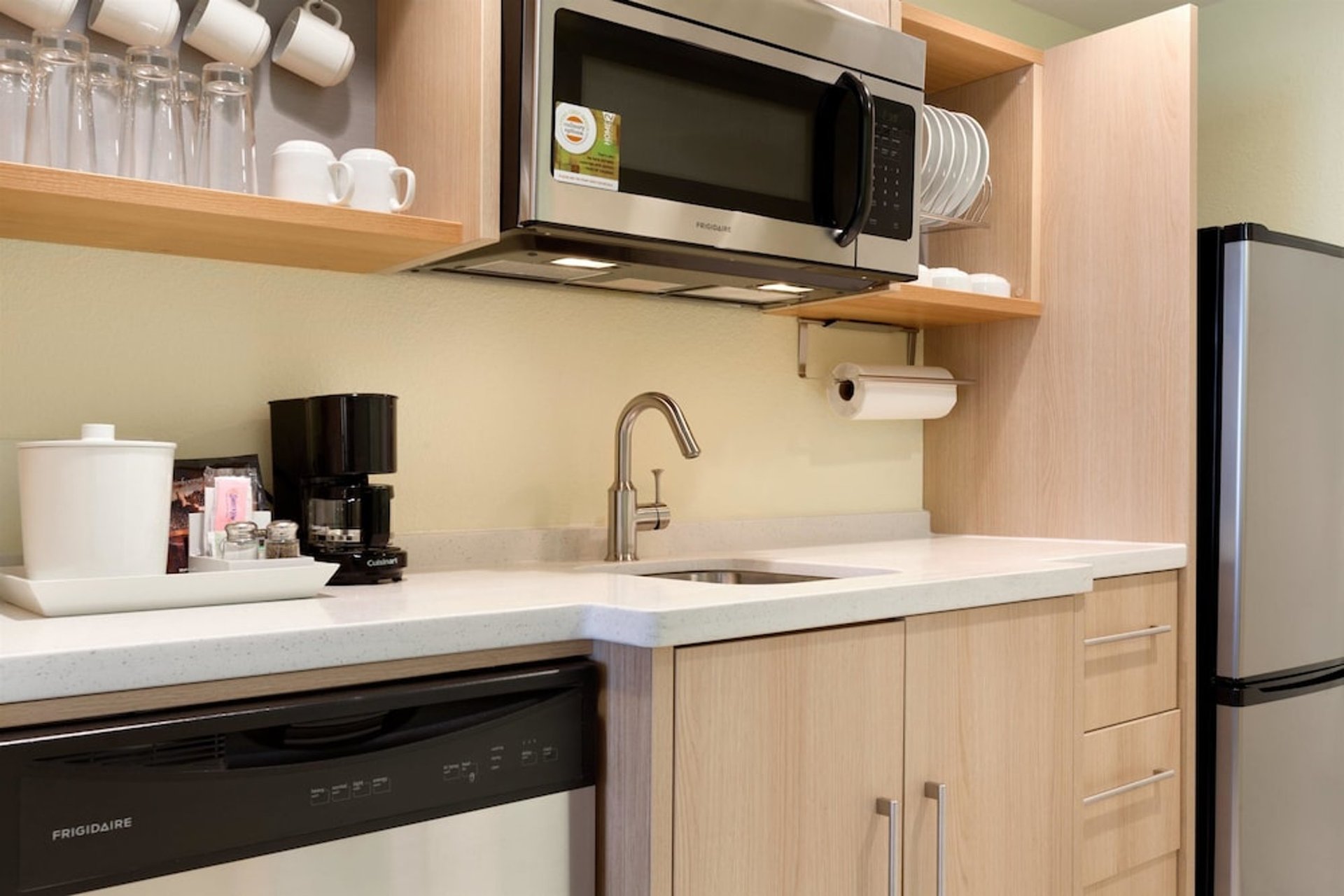 Studio kitchen.jpg