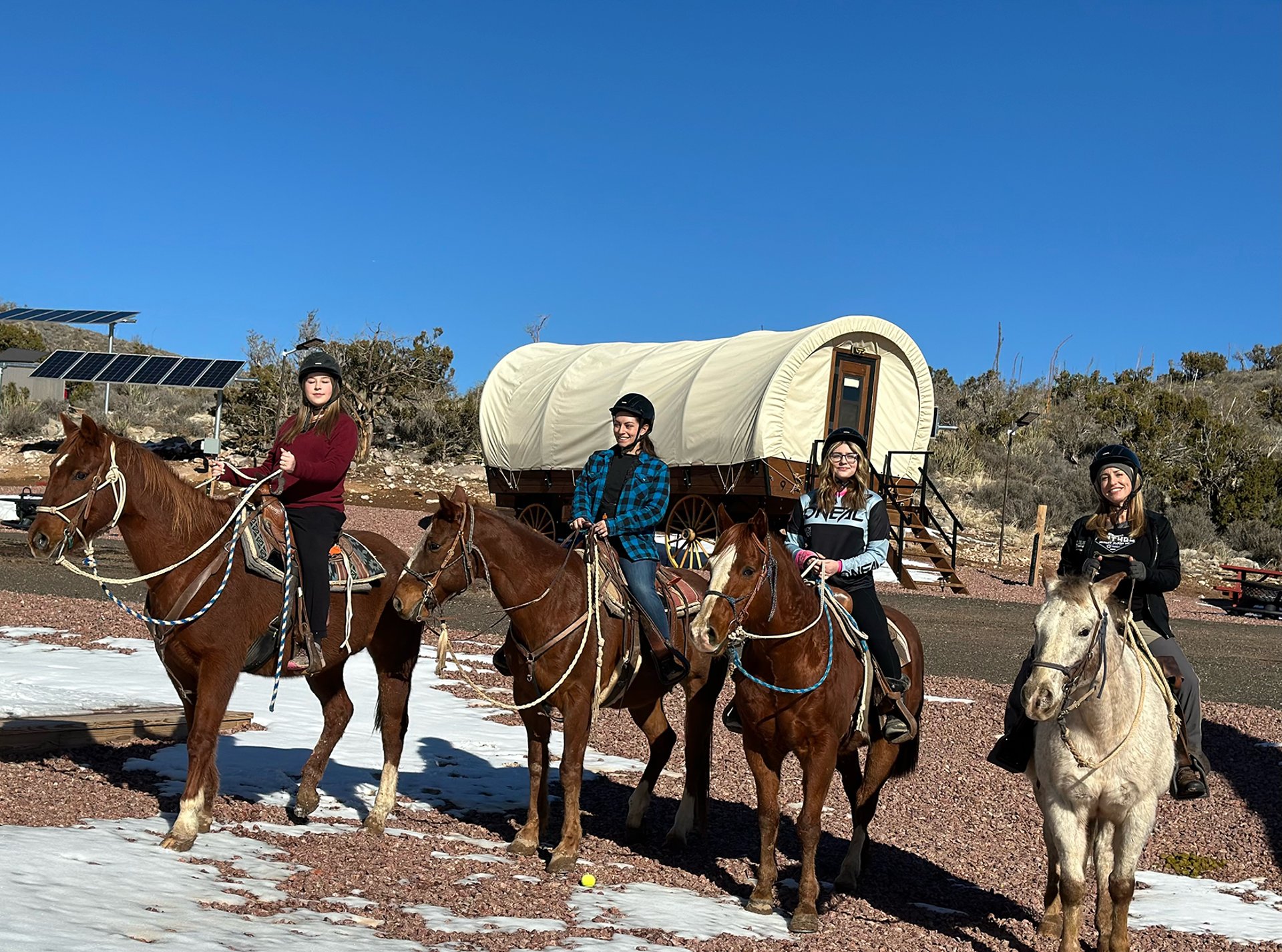 22.png | Grand Canyon Glamping Resort