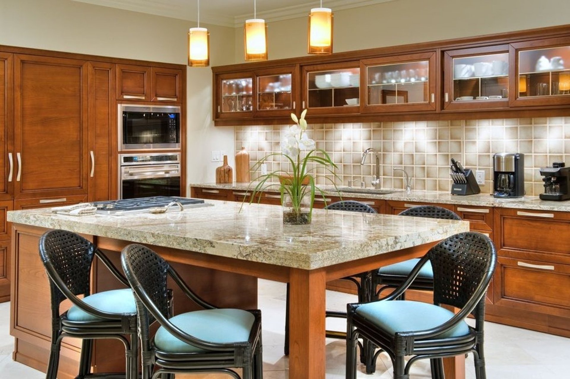 kitchen .jpg