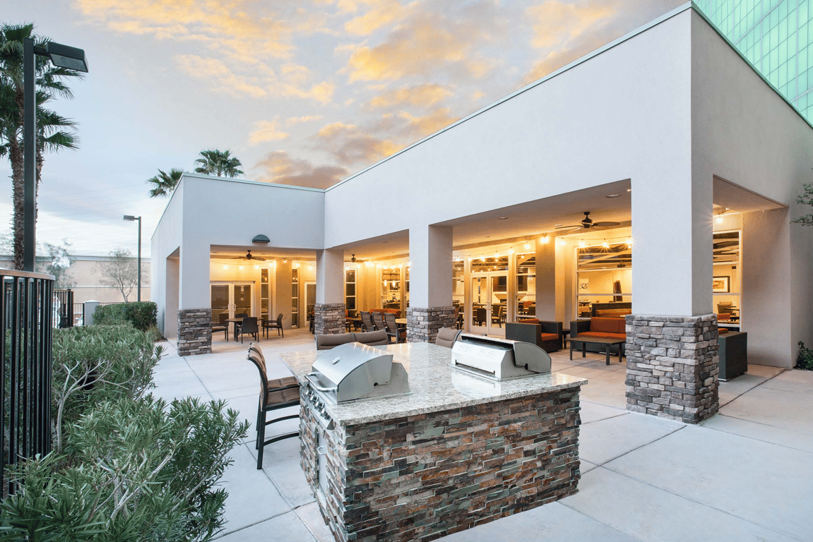 Patio BBQ | Homewood Suites by Hilton Henderson South Las Vegas