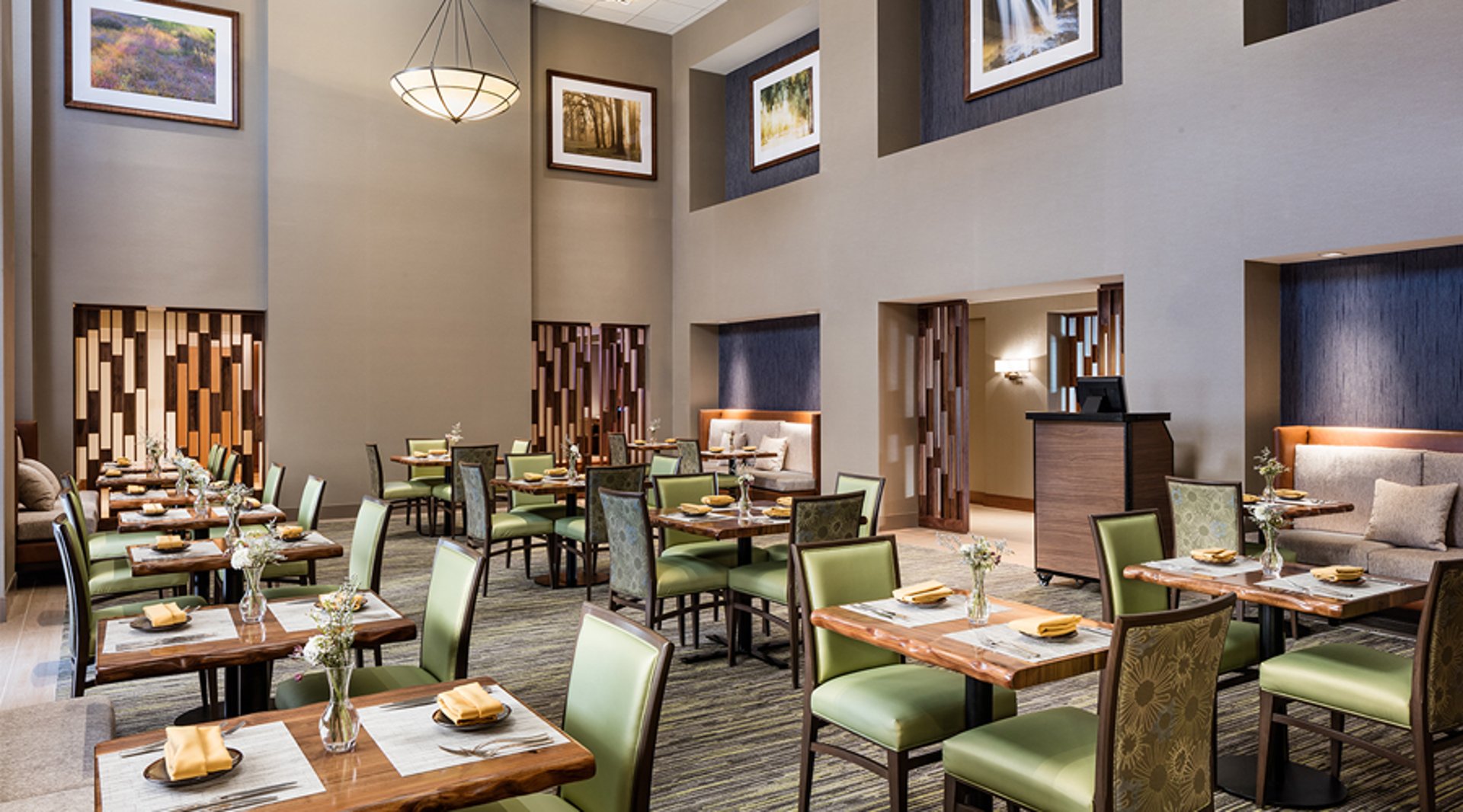 Dining View | Bear Springs Hotel