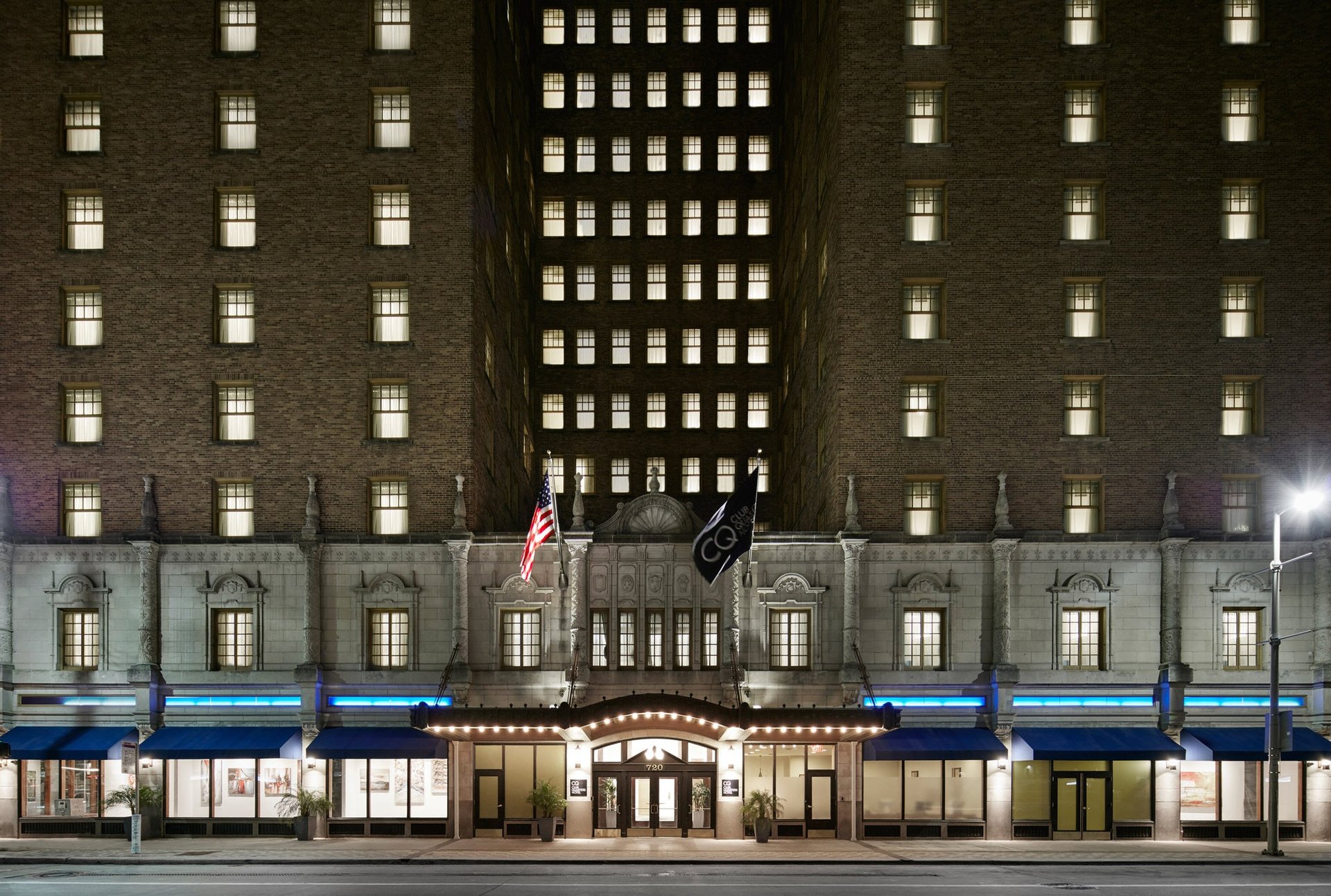 exterior.jpg | Club Quarters Hotel Downtown, Houston