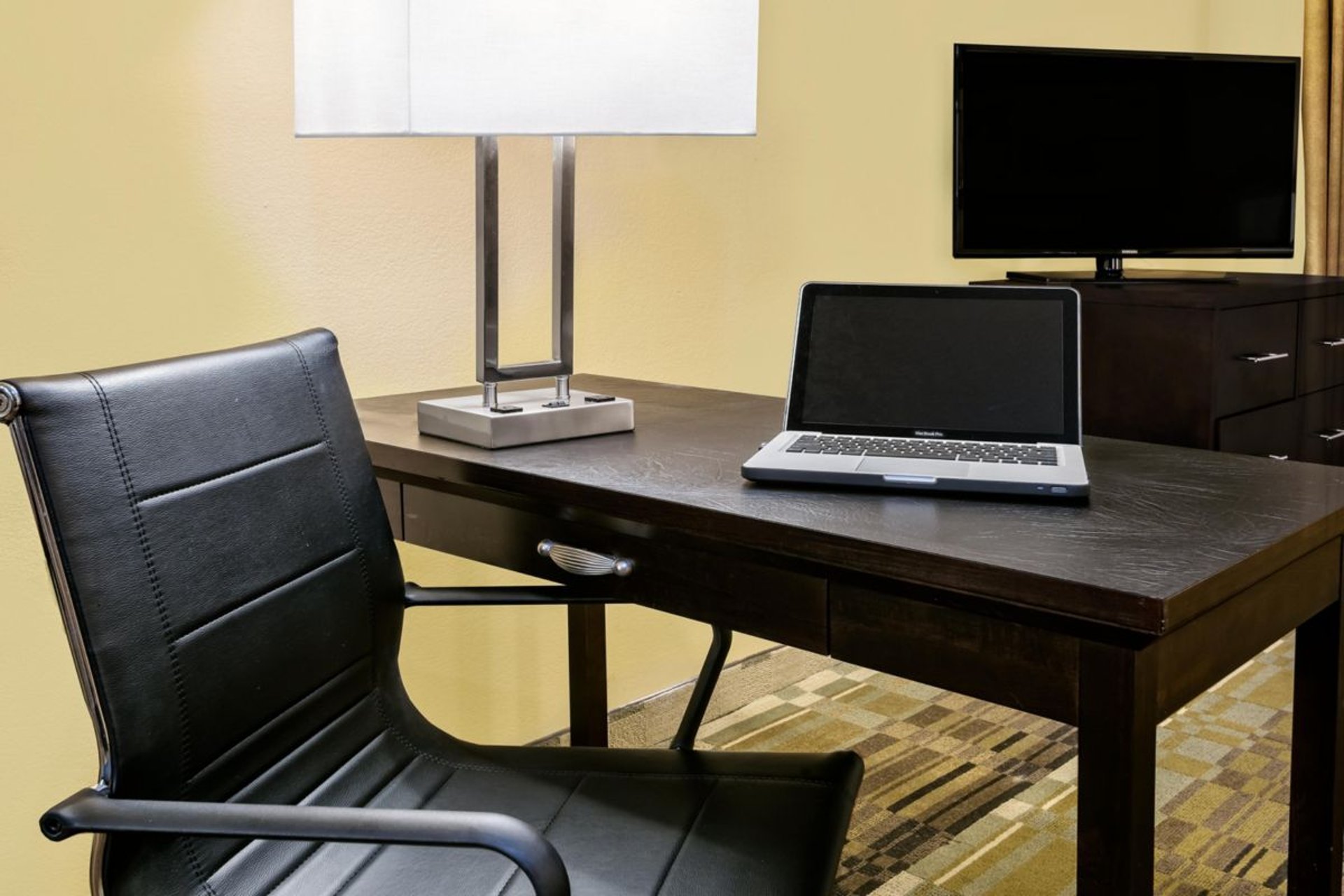 Work Desk